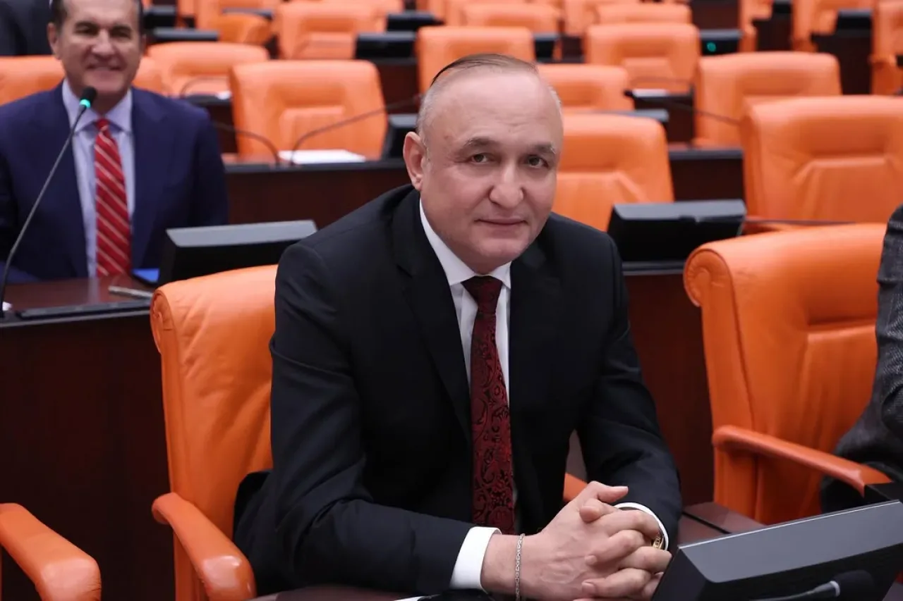 Stajyer ve Çırakların Sigorta Başlangıcına İlişkin Flaş Açıklama Stajyer ve Çırakların Sigorta Başlangıcına İlişkin Flaş Açıklama