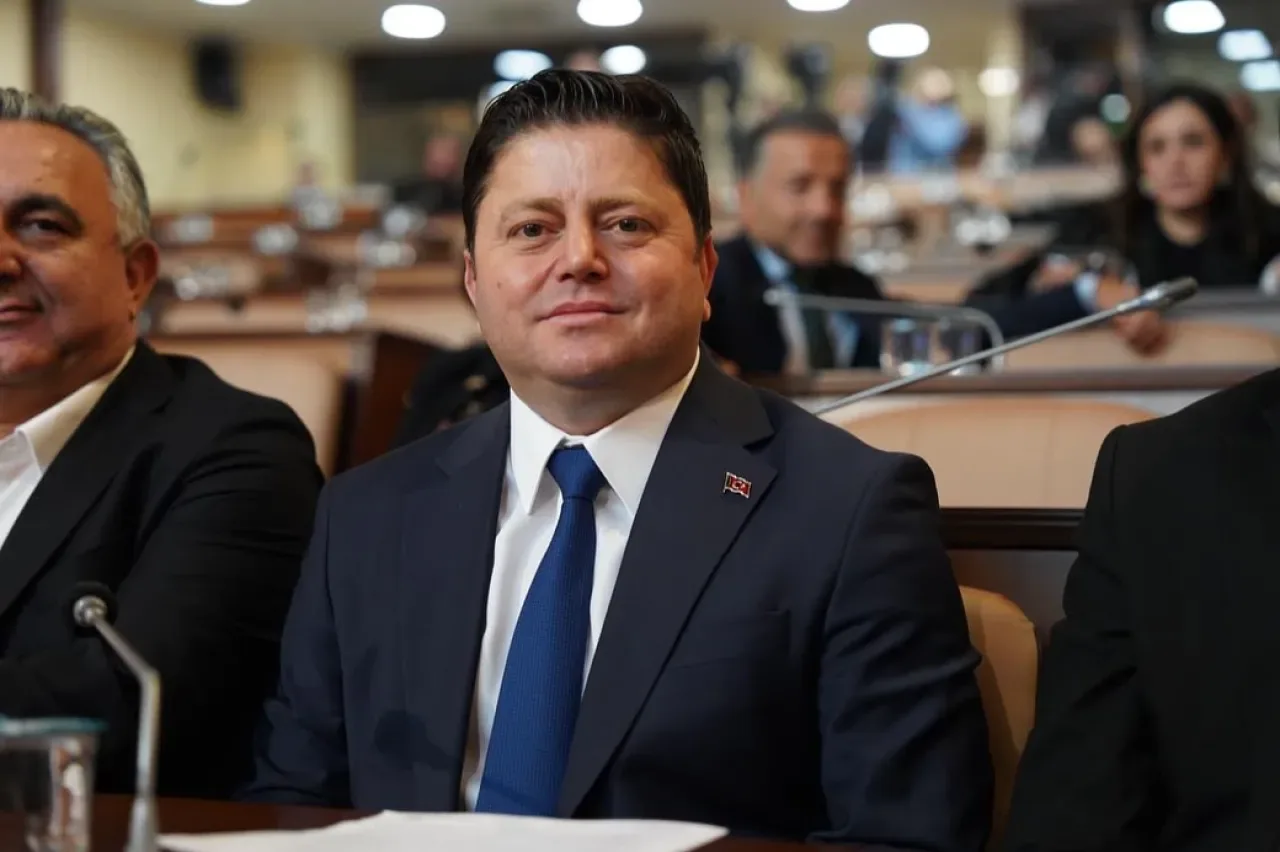 Kadıköy Belediye Başkanı Kosedağı'ndan İBB Meclis Oturumu Değerlendirmesi Kadıköy Belediye Başkanı Kosedağı'ndan İBB Meclis Oturumu Değerlendirmesi
