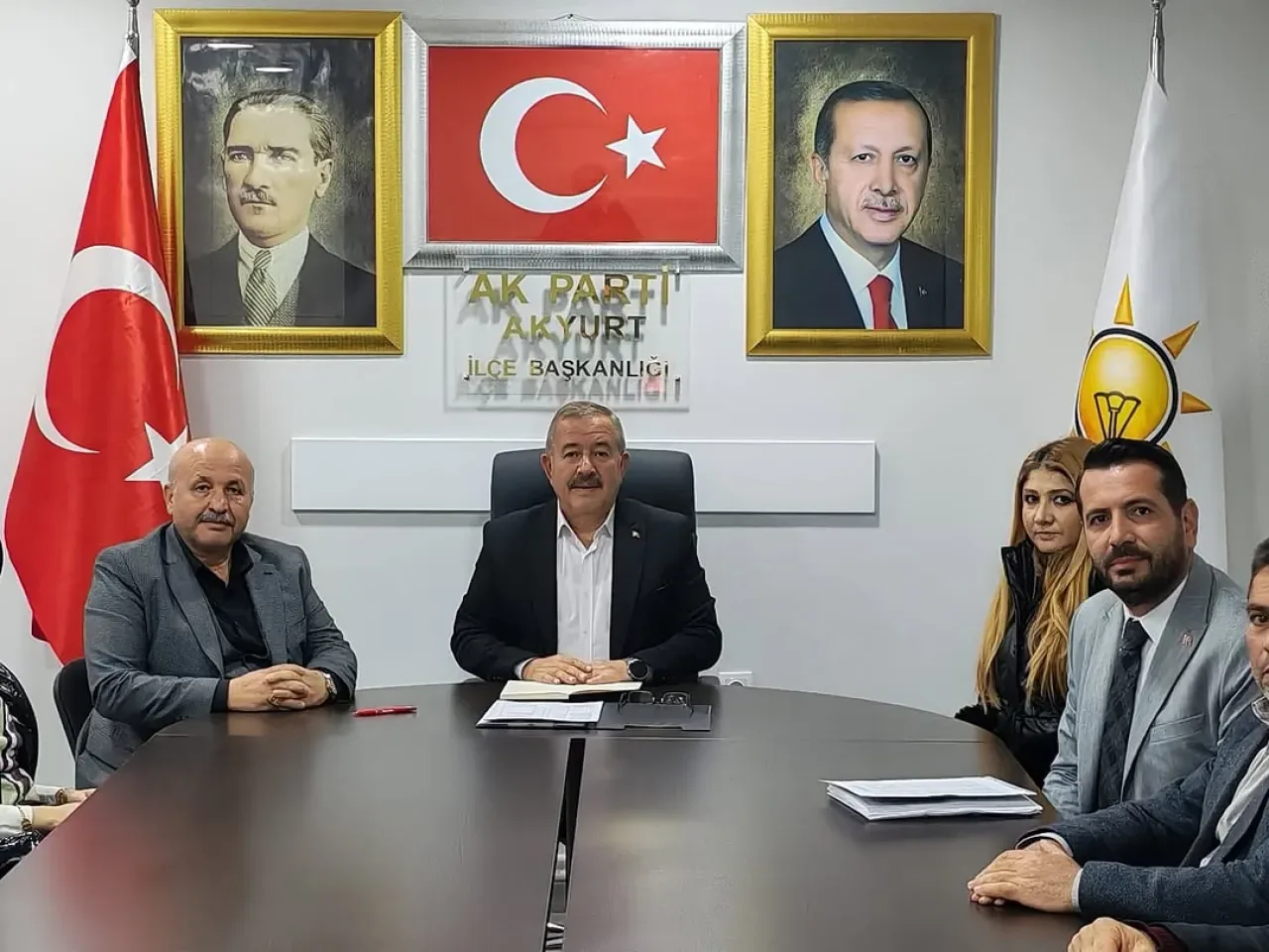 Akyurt AK Parti İlçe Başkanlığı Yürütme Kurulu Toplantısını Gerçekleştirdi Akyurt AK Parti İlçe Başkanlığı Yürütme Kurulu Toplantısını Gerçekleştirdi