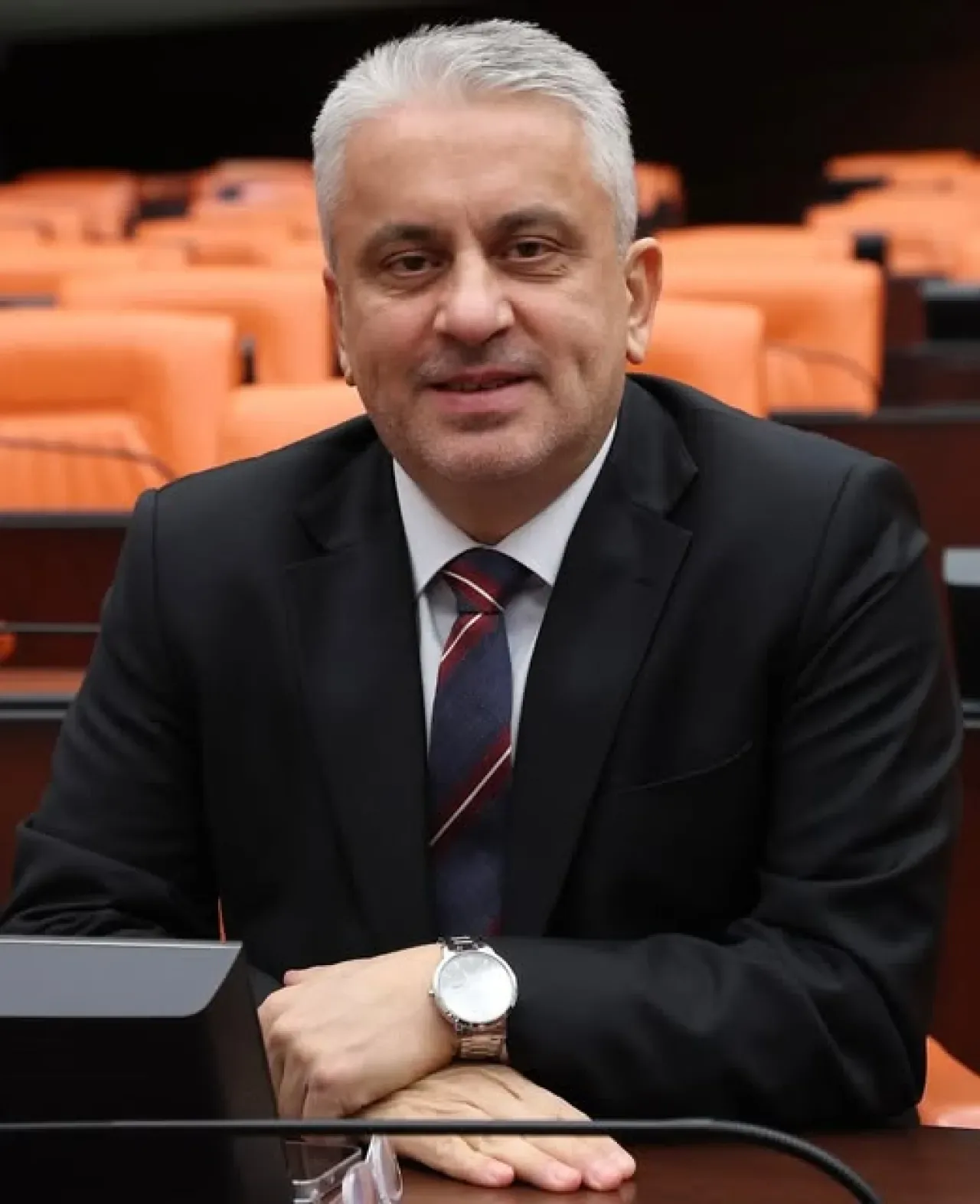AK Parti Bursa Milletvekili Ayhan Salman'dan TBMM'de Hayırlı Temenniler AK Parti Bursa Milletvekili Ayhan Salman'dan TBMM'de Hayırlı Temenniler