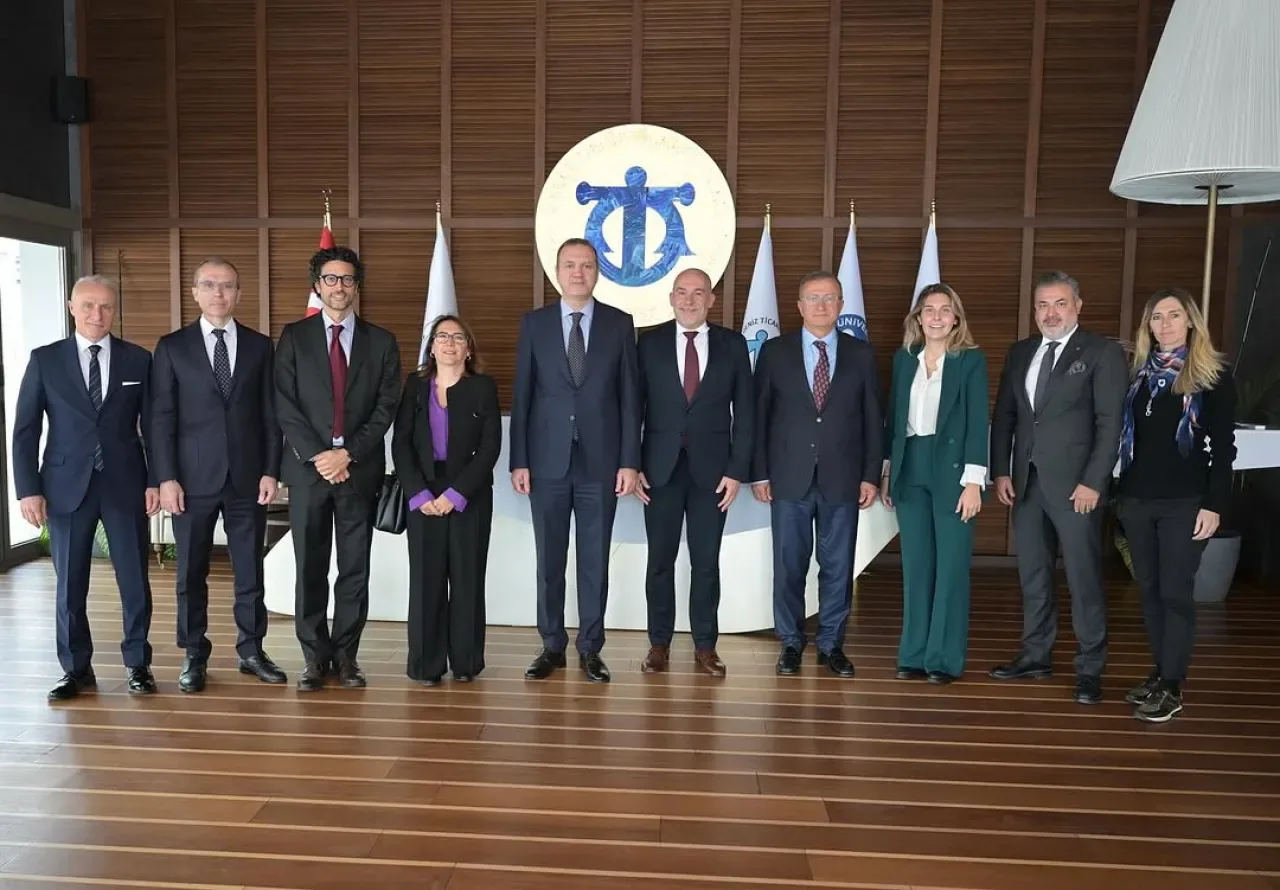 İMEAK Deniz Ticaret Odası, Cenova Limanı Temsilcilerini Ağırladı İMEAK Deniz Ticaret Odası, Cenova Limanı Temsilcilerini Ağırladı