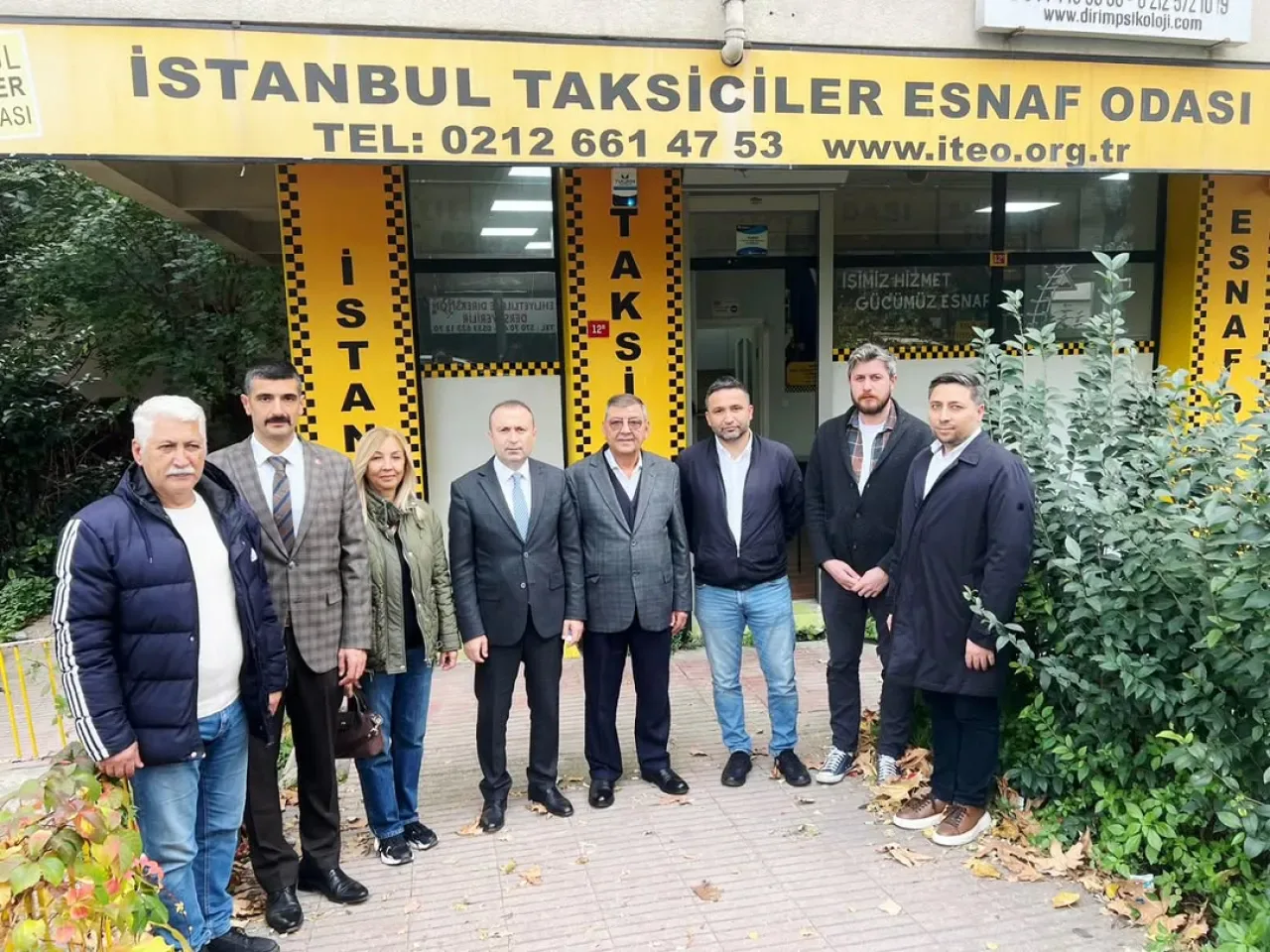 MHP Bakırköy, Taksiciler Esnaf Odası'nı Ziyaret Etti MHP Bakırköy, Taksiciler Esnaf Odası'nı Ziyaret Etti