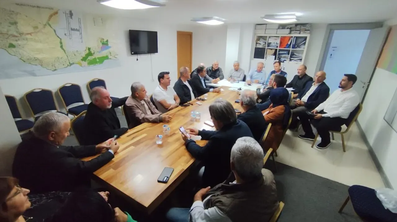 Muratpaşa AK Parti İlçe Başkanlığı İlçe Koordinatörleri ile Toplantı Düzenledi Muratpaşa AK Parti İlçe Başkanlığı İlçe Koordinatörleri ile Toplantı Düzenledi