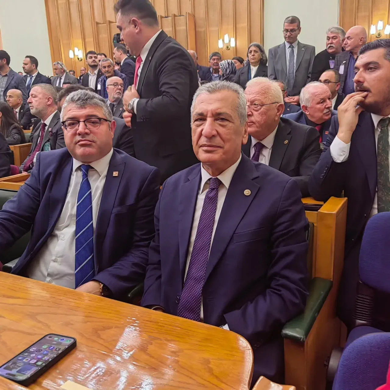 CHP Lideri Özgür Özel'in TBMM Grup Toplantısı Konuşması Bekleniyor CHP Lideri Özgür Özel'in TBMM Grup Toplantısı Konuşması Bekleniyor