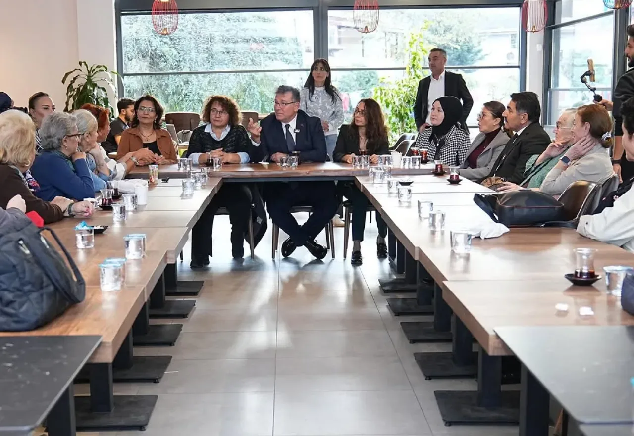 Sarıyer Belediyesi'nden Kadınlara Yönelik Gezi ve Sohbet Buluşmaları Sarıyer Belediyesi'nden Kadınlara Yönelik Gezi ve Sohbet Buluşmaları