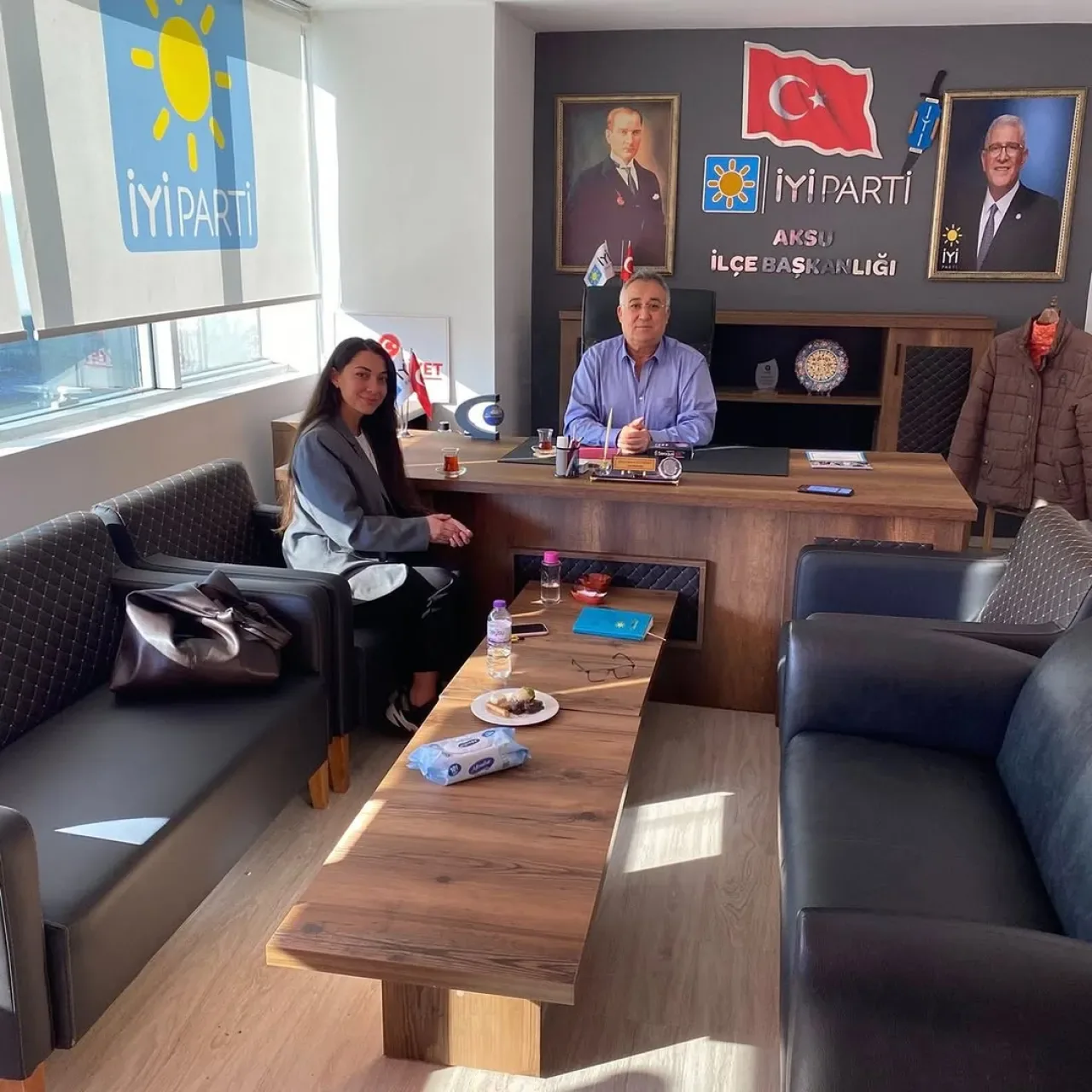 İYİ Parti Aksu İlçe Teşkilatına Yoğun Ziyaret İYİ Parti Aksu İlçe Teşkilatına Yoğun Ziyaret