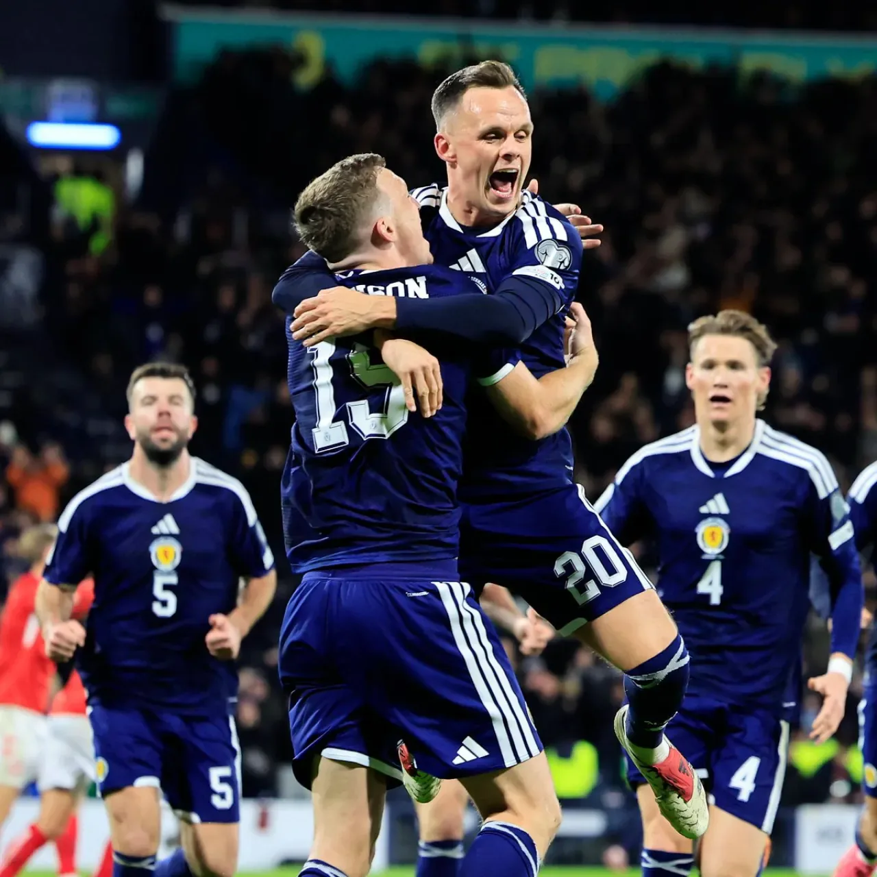 İskoçya, Danimarka'yı 4-2 Mağlup Ederek Dünya Kupası'na Katılma Hakkı Kazandı İskoçya, Danimarka'yı 4-2 Mağlup Ederek Dünya Kupası'na Katılma Hakkı Kazandı