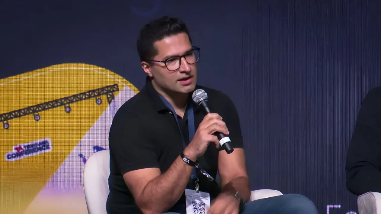 Nipun Mehra, Lightspeed ve Peak XV Desteğiyle Yapay Zeka Odaklı Neoflo AI'yı Kurdu Nipun Mehra, Lightspeed ve Peak XV Desteğiyle Yapay Zeka Odaklı Neoflo AI'yı Kurdu
