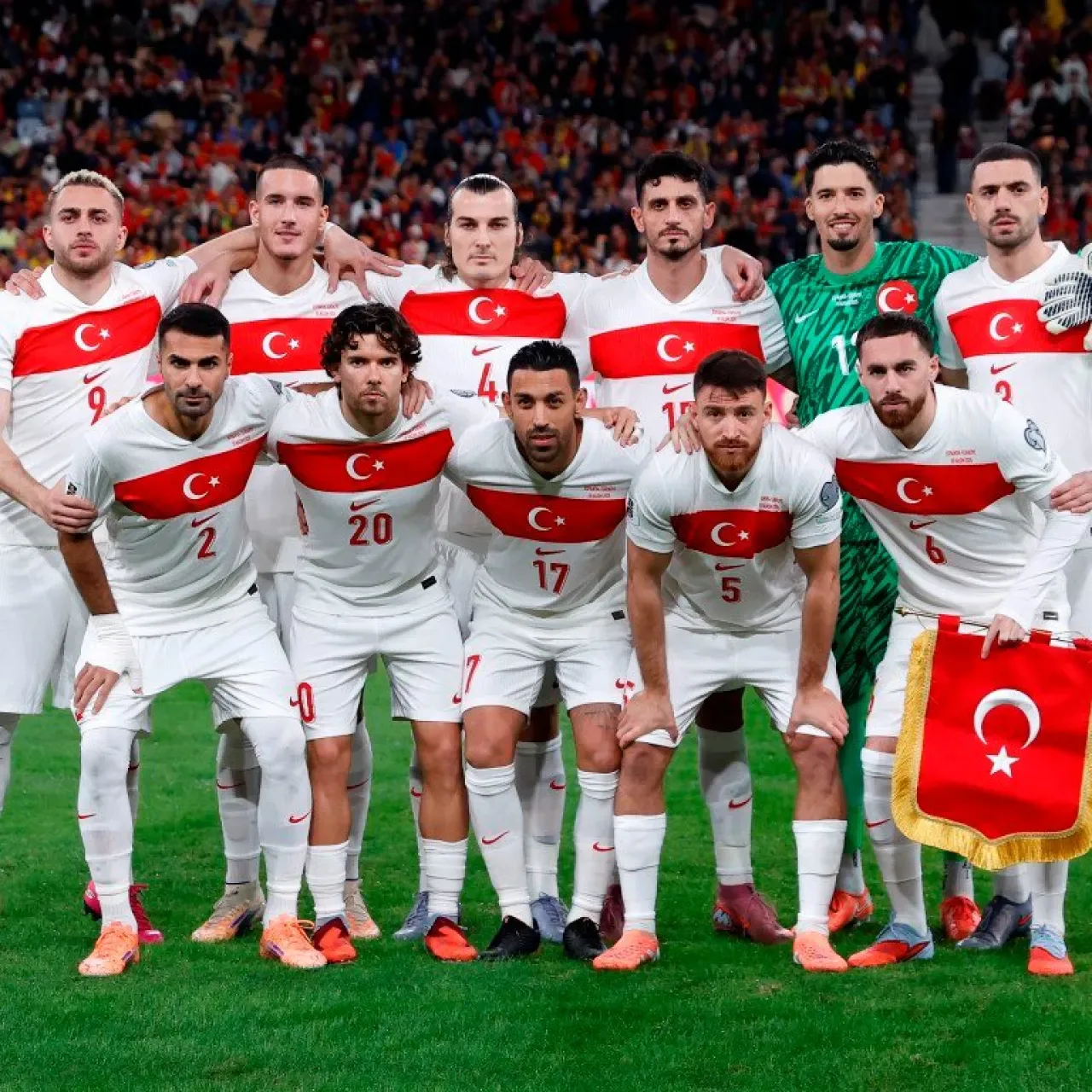 Türkiye'nin Dünya Kupası Play-Off Rakipleri Belli Oldu: İsveç, Romanya, Kuzey Makedonya ve Kuzey İrlanda Türkiye'nin Dünya Kupası Play-Off Rakipleri Belli Oldu: İsveç, Romanya, Kuzey Makedonya ve Kuzey İrlanda
