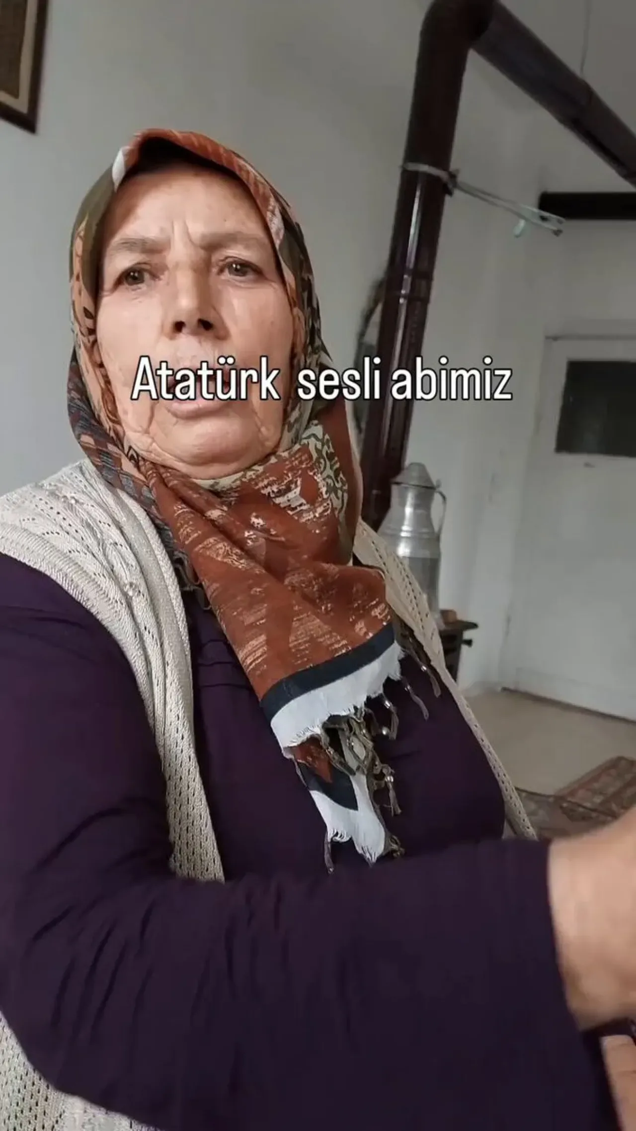Mustafa Kemal Atatürk'ün Sesine Benzeyen Kişi Sosyal Medyayı Salladı Mustafa Kemal Atatürk'ün Sesine Benzeyen Kişi Sosyal Medyayı Salladı
