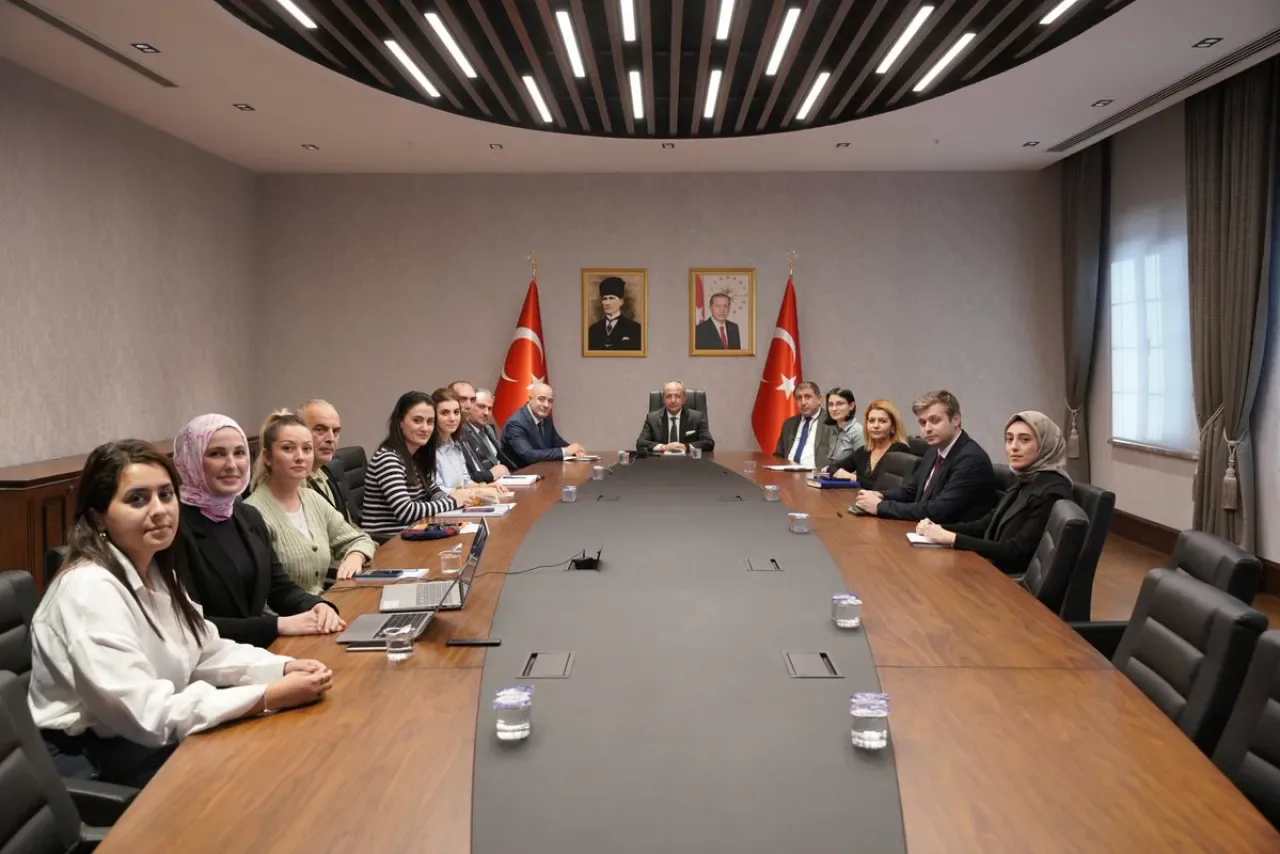 Ümraniye'de Sosyal ve Dönüşüm Projeleri Tanıtıldı Ümraniye'de Sosyal ve Dönüşüm Projeleri Tanıtıldı