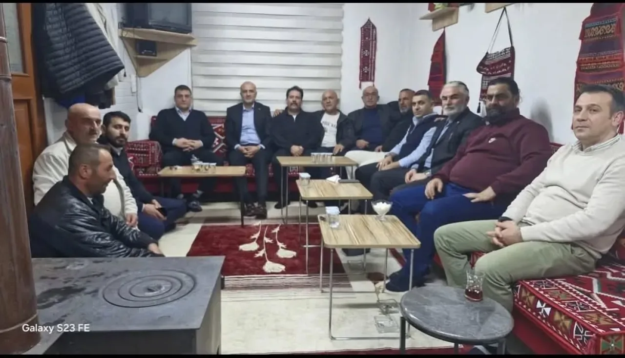 MHP Bursa İl Başkanı Muhammet Tekin, Gürsu'da Vatandaşlarla Buluştu MHP Bursa İl Başkanı Muhammet Tekin, Gürsu'da Vatandaşlarla Buluştu