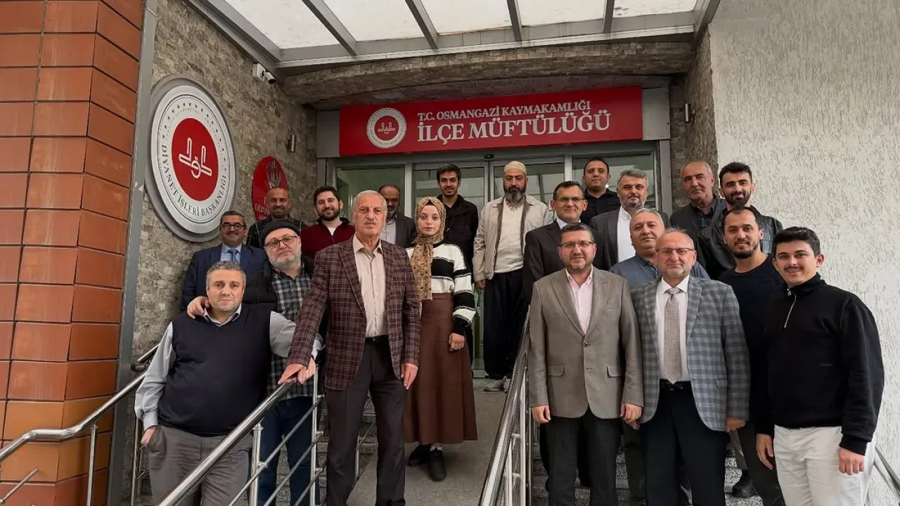 Yunus Emre Kır, Nilüfer İlçe Müftülüğü'ne Atandı Yunus Emre Kır, Nilüfer İlçe Müftülüğü'ne Atandı