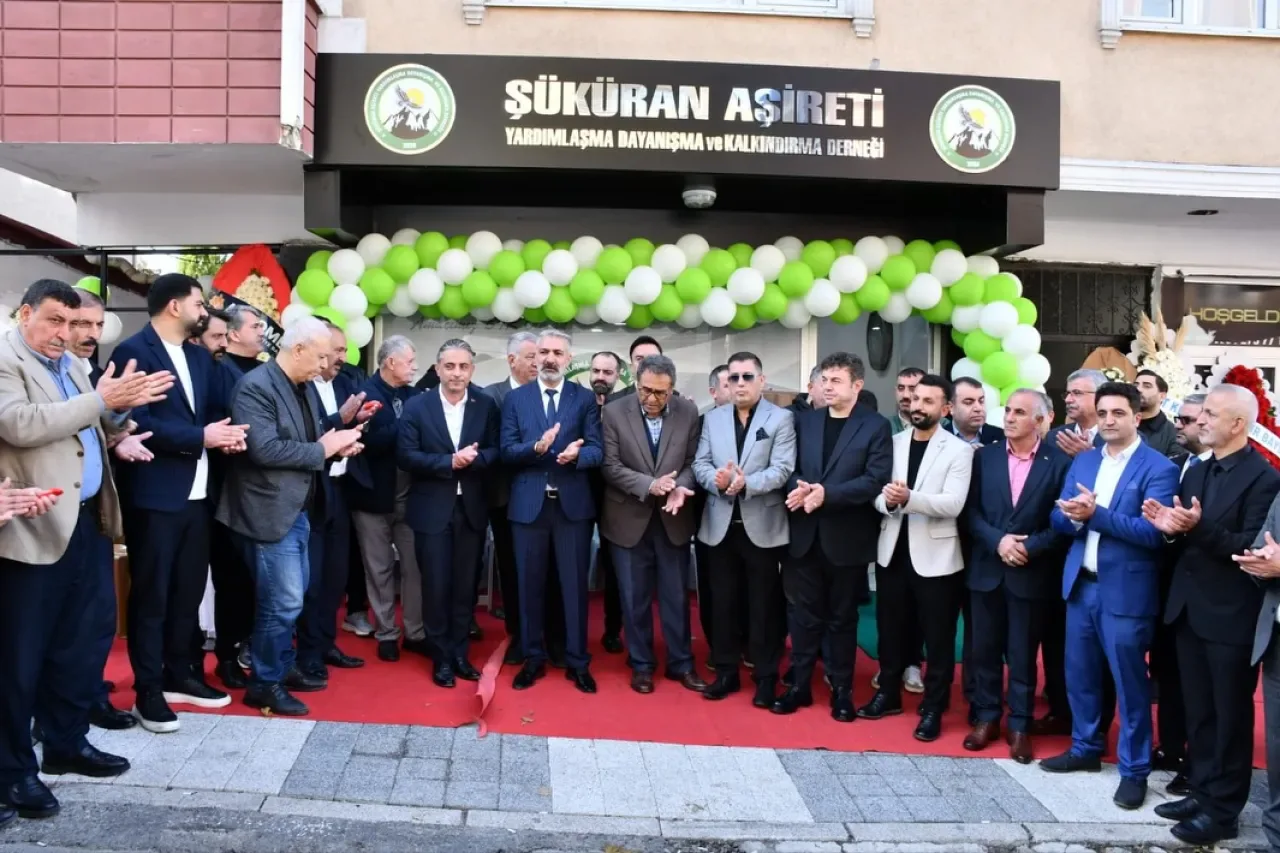 Şüküran Aşireti Derneği, Sultanbeyli'de Açılış Töreniyle Hizmete Başladı Şüküran Aşireti Derneği, Sultanbeyli'de Açılış Töreniyle Hizmete Başladı