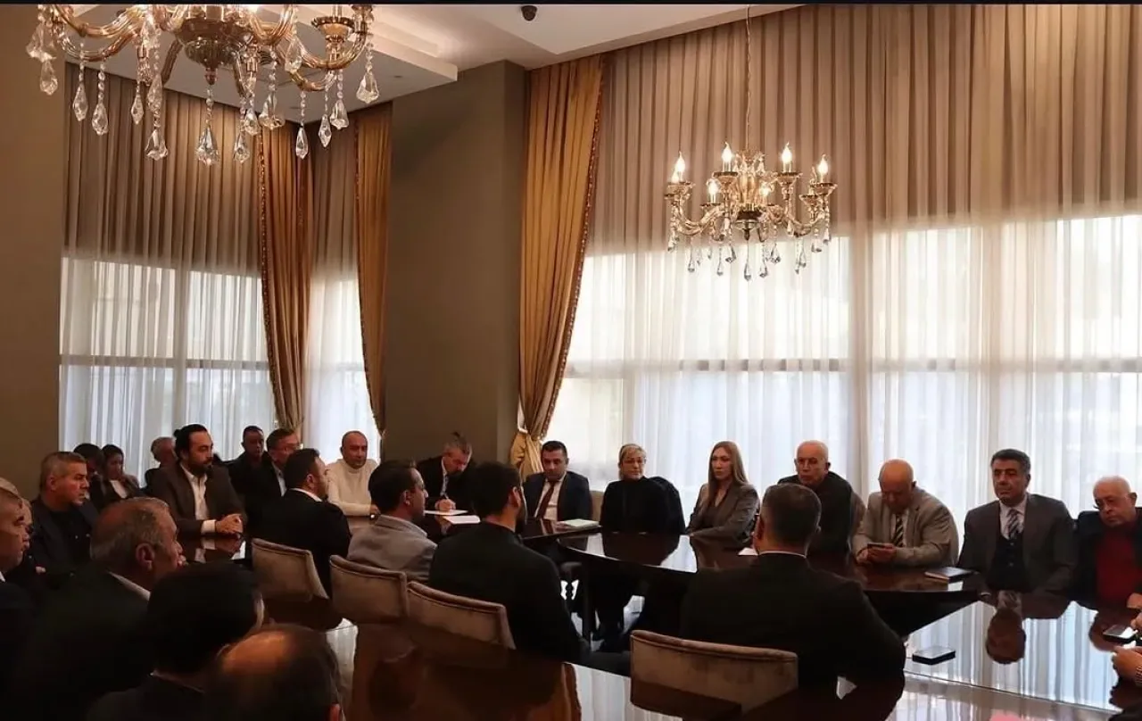 CHP Ankara İlçe Başkanları Kızılcahamam'da Koordinasyon Toplantısı Düzenledi CHP Ankara İlçe Başkanları Kızılcahamam'da Koordinasyon Toplantısı Düzenledi