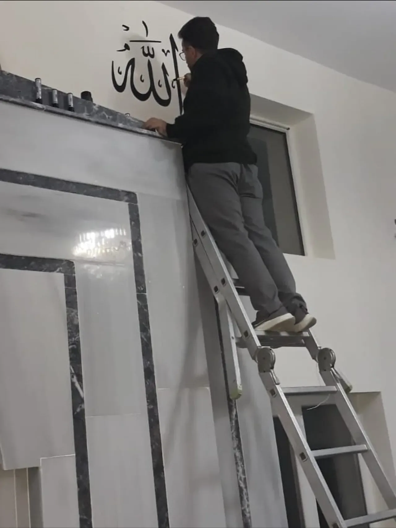 Şereflikoçhisar'da Din Görevlilerinden Örnek Dayanışma ve Fedakarlık Şereflikoçhisar'da Din Görevlilerinden Örnek Dayanışma ve Fedakarlık