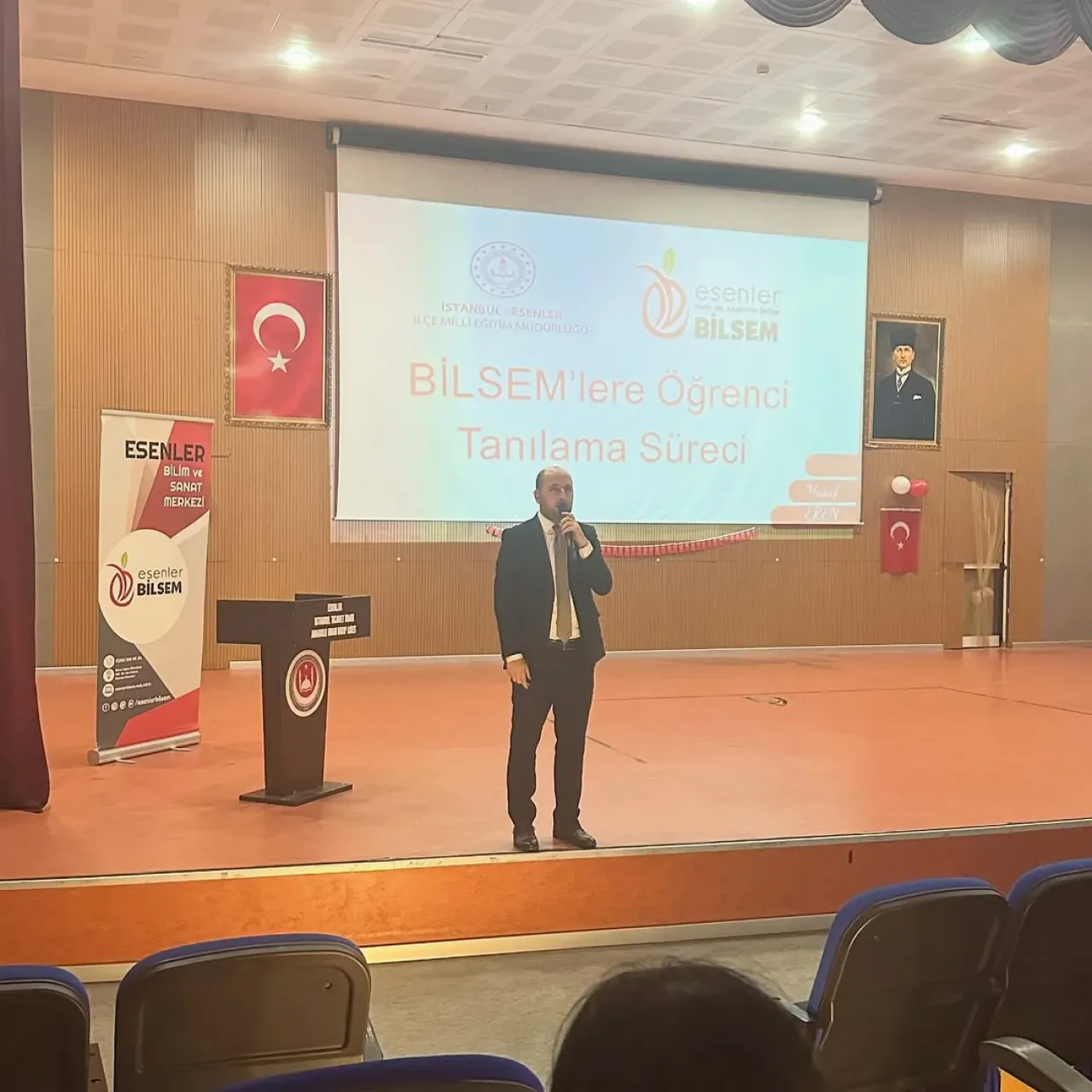 Esenler BİLSEM'de Öğretmen ve İdarecilere Yönelik Bilgilendirme Semineri Düzenlendi Esenler BİLSEM'de Öğretmen ve İdarecilere Yönelik Bilgilendirme Semineri Düzenlendi