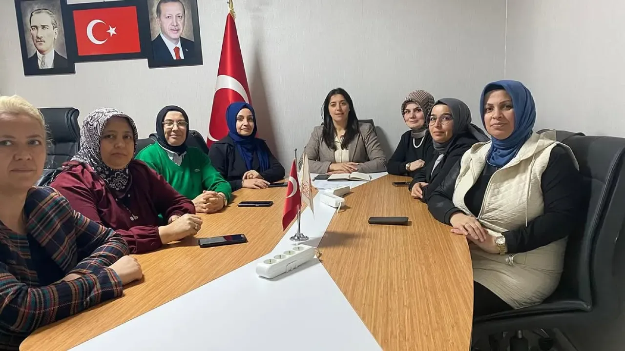 İstanbul AK Kadın Sancaktepe Yürütme Kurulu Toplantısı Gerçekleştirildi İstanbul AK Kadın Sancaktepe Yürütme Kurulu Toplantısı Gerçekleştirildi