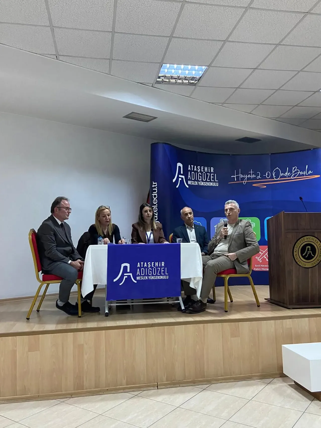 Adıgüzel MYO'da "Kooperatifçilik Nedir?" Paneli Düzenlendi Adıgüzel MYO'da "Kooperatifçilik Nedir?" Paneli Düzenlendi