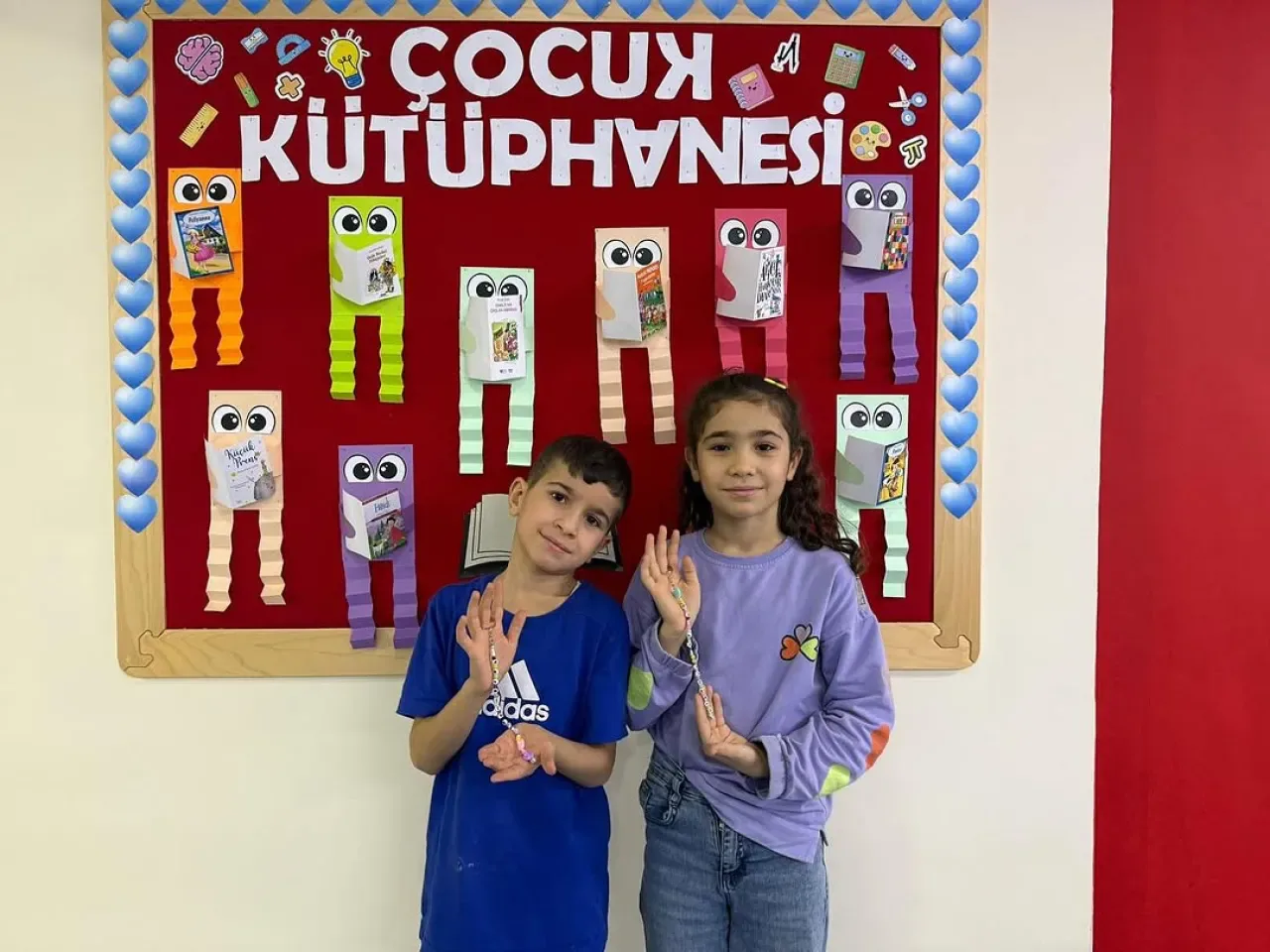 Sultangazi'de Çocuk Kütüphanesi, Ara Tatilde Renkli Etkinliklere Ev Sahipliği Yaptı Sultangazi'de Çocuk Kütüphanesi, Ara Tatilde Renkli Etkinliklere Ev Sahipliği Yaptı