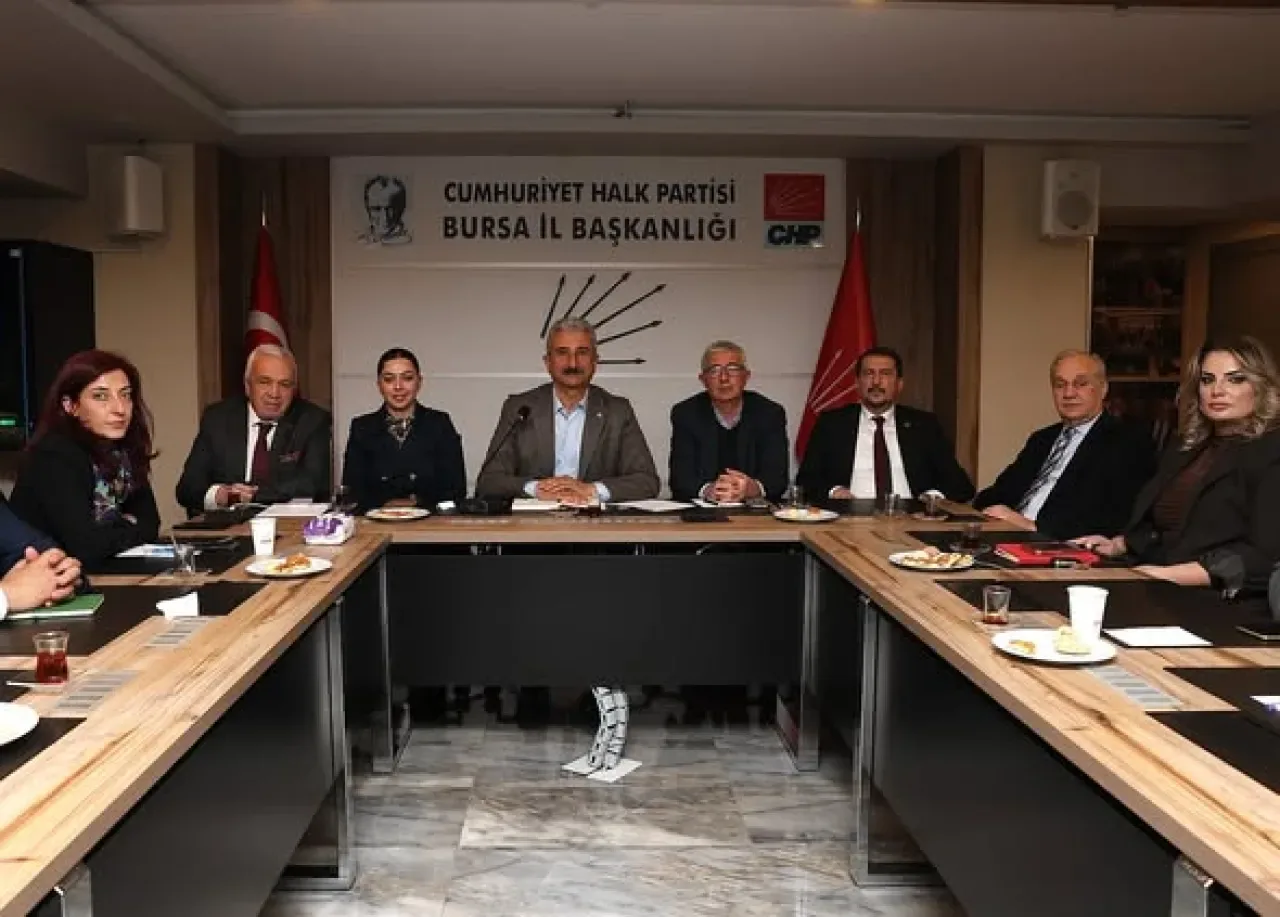 CHP Bursa İl Başkanlığı Kurultay Öncesi Delege Buluşmasını Gerçekleştirdi CHP Bursa İl Başkanlığı Kurultay Öncesi Delege Buluşmasını Gerçekleştirdi