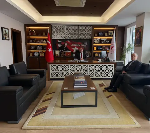 Esenyurt Kaymakamlığı'na Torunlar İnşaat Yönetim Kurulu Üyesi'nden Ziyaret