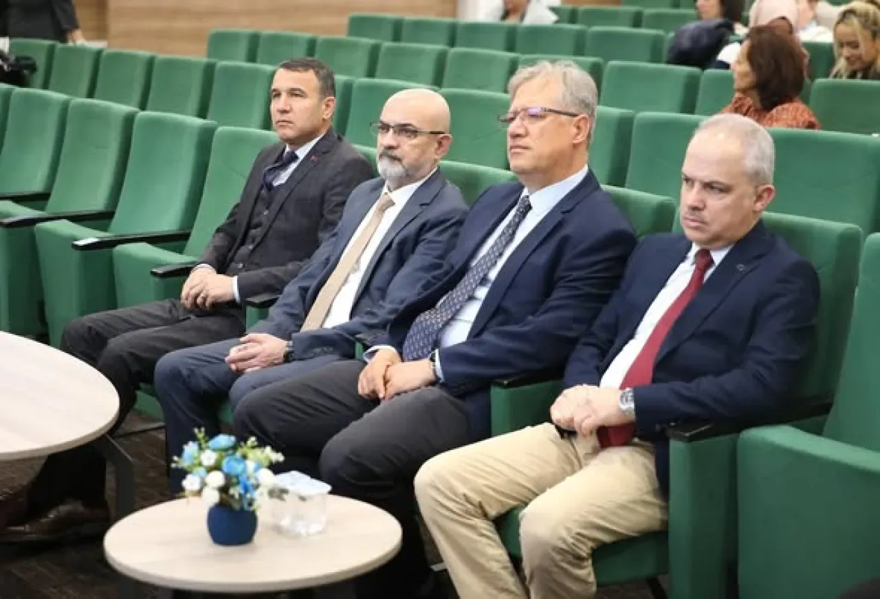 Ankara'da Kan Güvenliği İçin Hemovijilans Eğitimi Düzenlendi Ankara'da Kan Güvenliği İçin Hemovijilans Eğitimi Düzenlendi