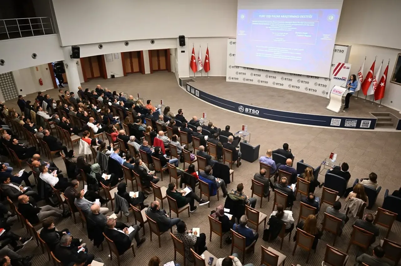 Bursa İş Dünyasına İhracatta Devlet Desteği Eğitimi Bursa İş Dünyasına İhracatta Devlet Desteği Eğitimi