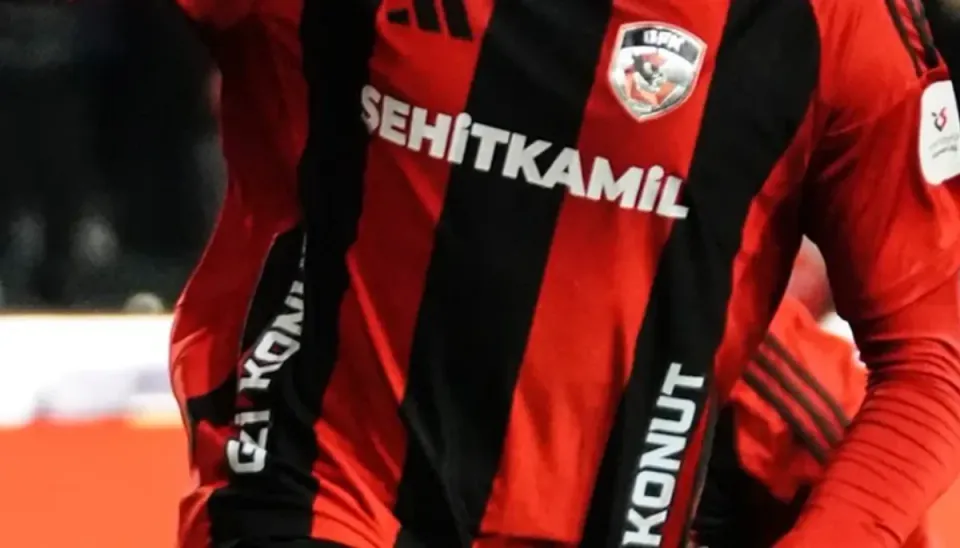 Gaziantep FK'da Yeni Kan: Kerim Çalhanoğlu İmzayı Attı görseli