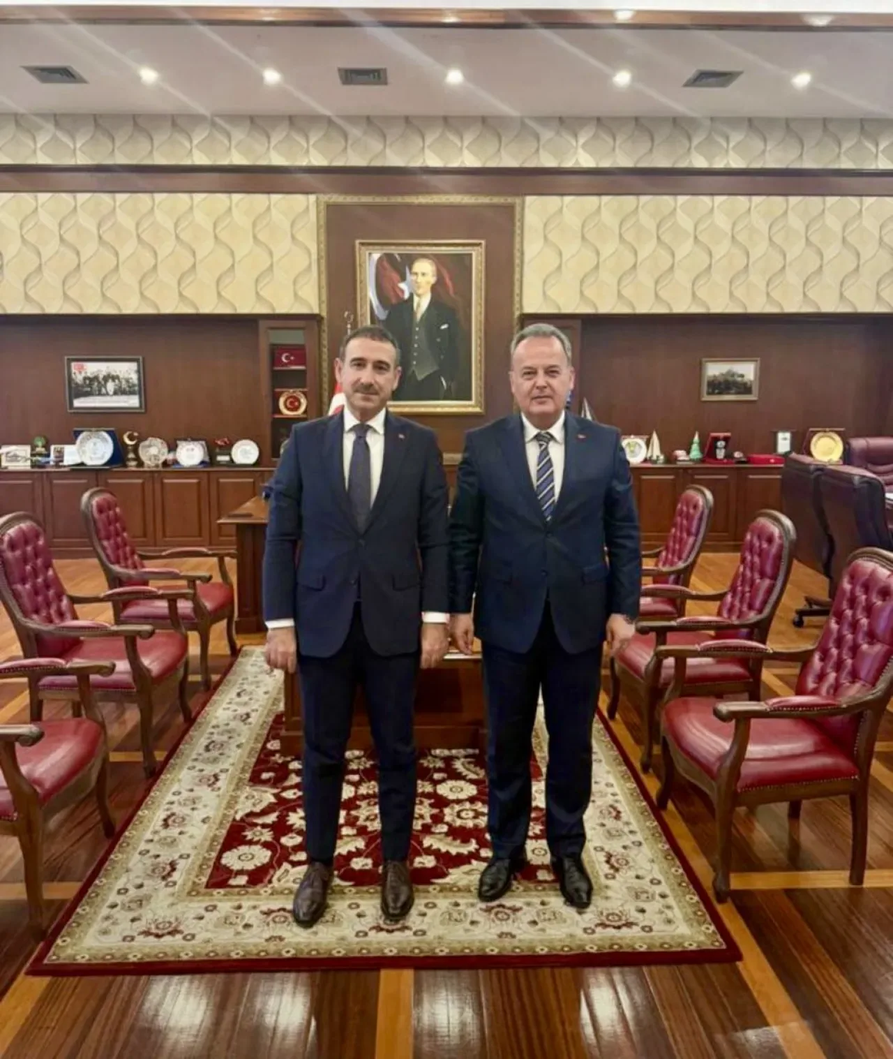 Bakırköy Kaymakamı Recai Karal, Beylikdüzü'nde Nezaket Ziyaretinde Bulundu Bakırköy Kaymakamı Recai Karal, Beylikdüzü'nde Nezaket Ziyaretinde Bulundu