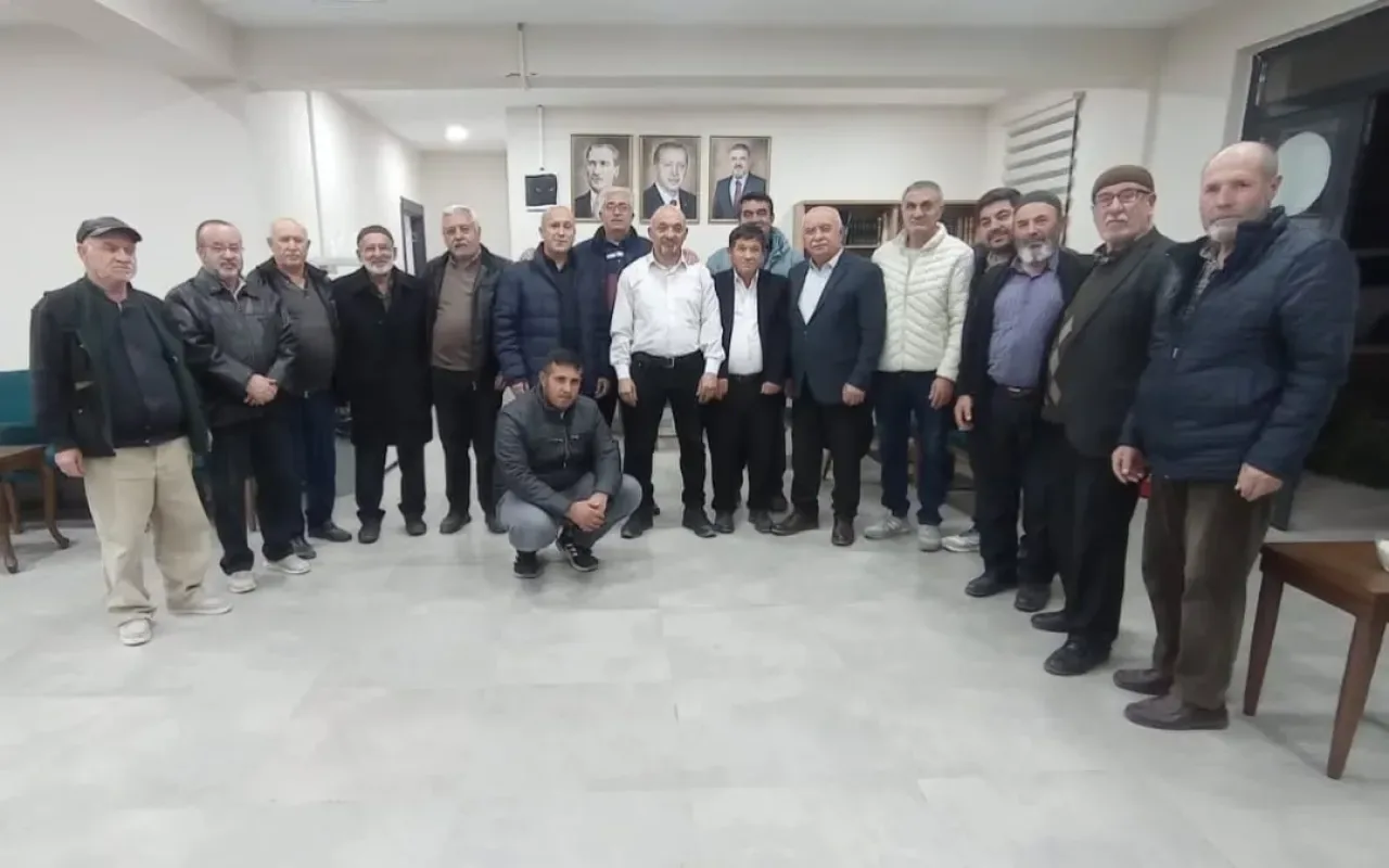 AK Parti Sincan İlçe Teşkilatı Mahalle Toplantıları ile Vatandaş Buluşmalarını Sürdürüyor AK Parti Sincan İlçe Teşkilatı Mahalle Toplantıları ile Vatandaş Buluşmalarını Sürdürüyor