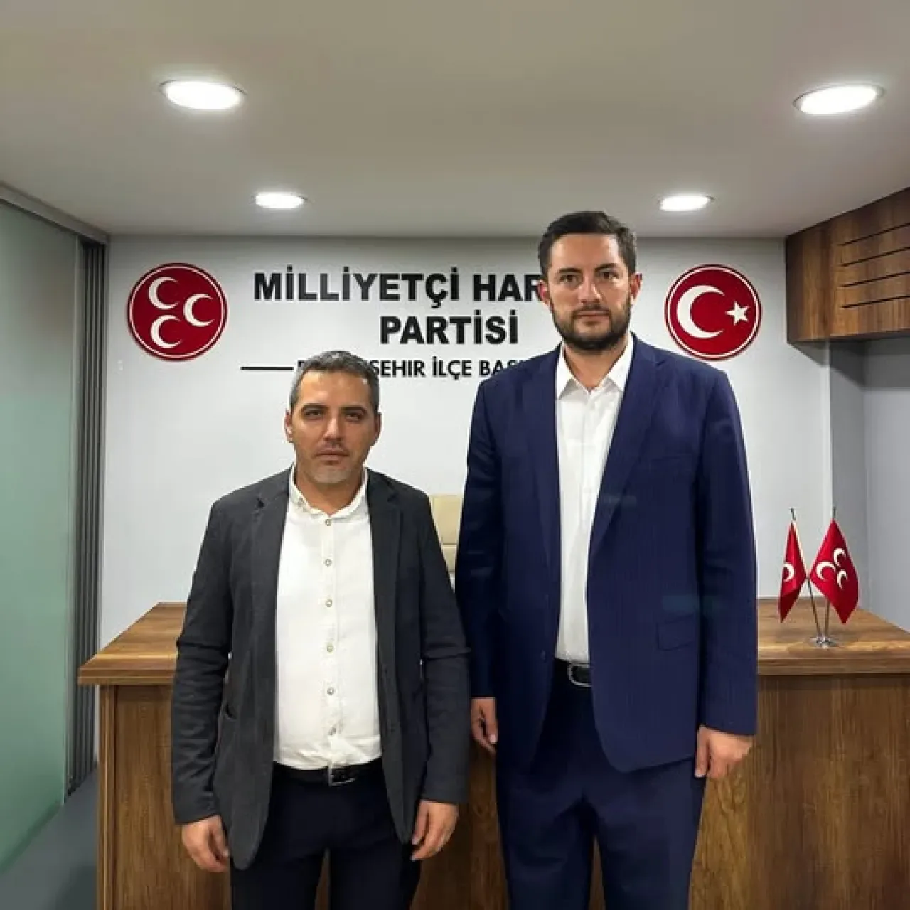 MHP Başakşehir'de Güvercintepe Mahalle Başkanlığına Eyüp Namlı Atandı MHP Başakşehir'de Güvercintepe Mahalle Başkanlığına Eyüp Namlı Atandı
