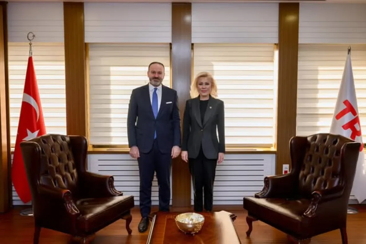 AK Partili Bursalı'dan TRT Genel Müdürü Sobacı'ya Nezaket Ziyareti AK Partili Bursalı'dan TRT Genel Müdürü Sobacı'ya Nezaket Ziyareti