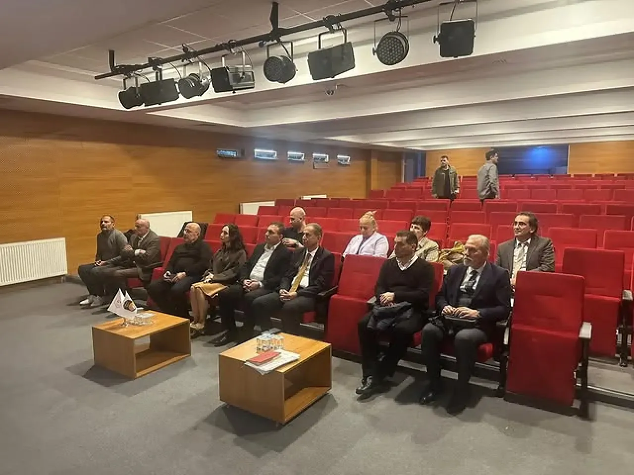 Büyükçekmece'de Mesleki Eğitim Değerlendirme Toplantısı Yapıldı Büyükçekmece'de Mesleki Eğitim Değerlendirme Toplantısı Yapıldı