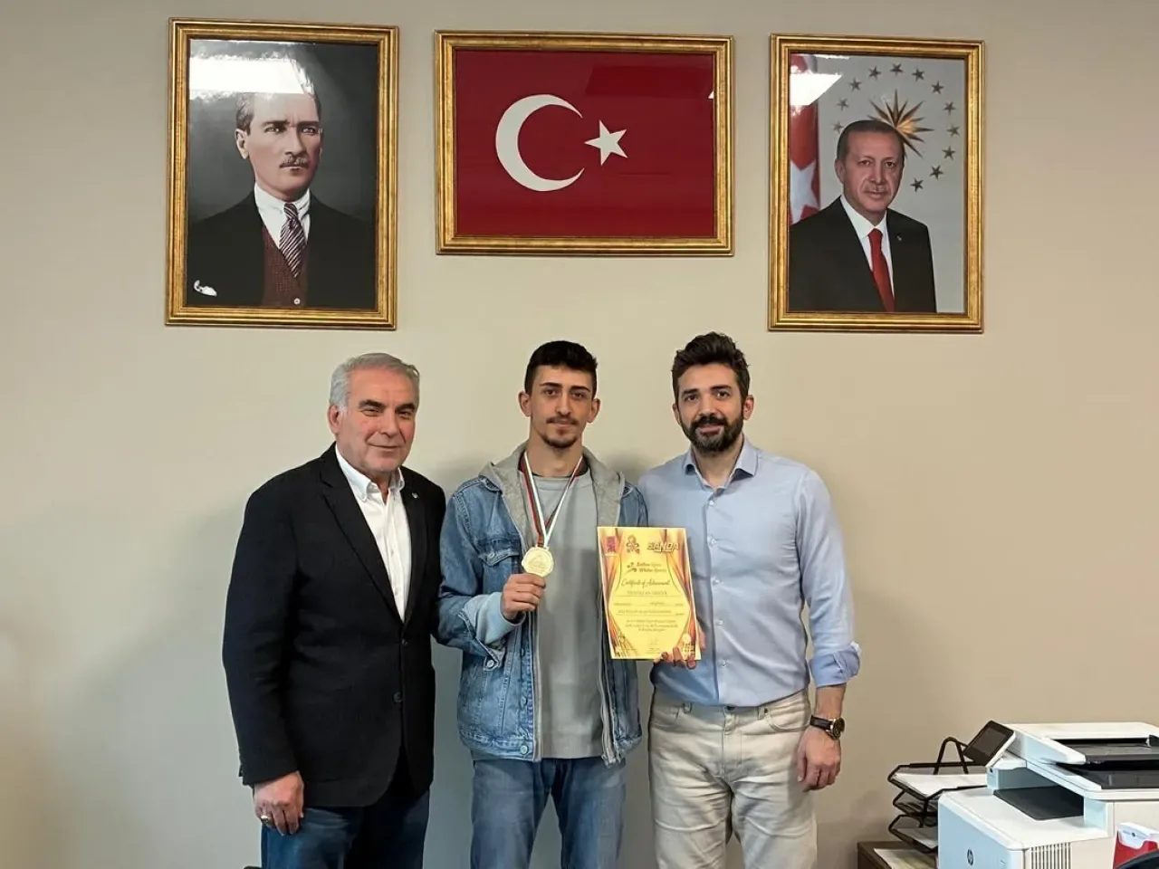 Bağcılar'dan Uluslararası Wushu Şampiyonu Çıktı Bağcılar'dan Uluslararası Wushu Şampiyonu Çıktı