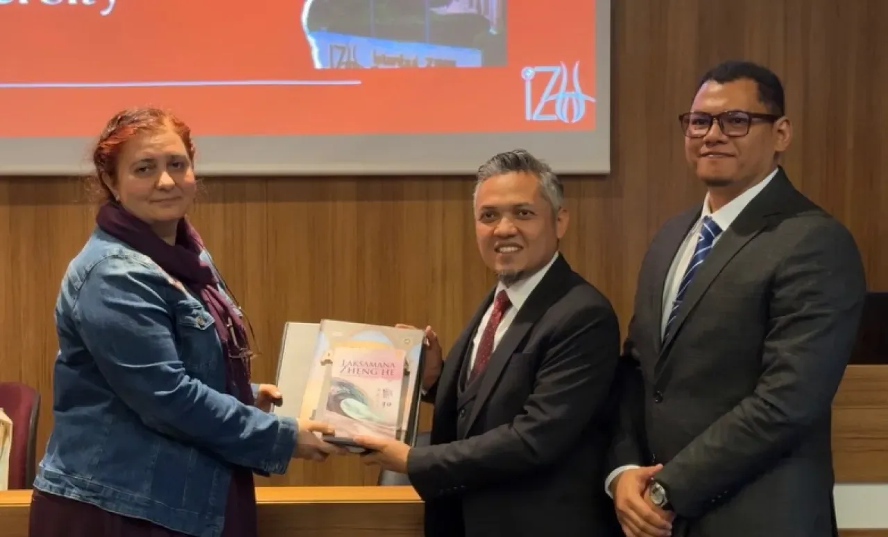 İstanbul Sabahattin Zaim Üniversitesi'nde Malezya-Türkiye İslam Medeniyeti Semineri İstanbul Sabahattin Zaim Üniversitesi'nde Malezya-Türkiye İslam Medeniyeti Semineri