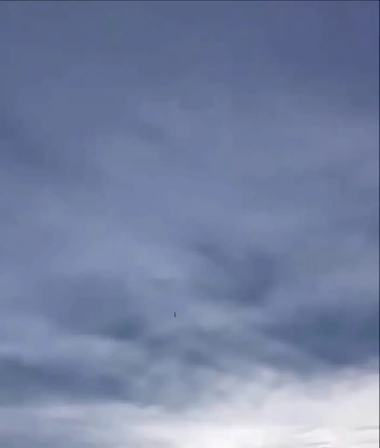 Ukrayna Hava Kuvvetleri F-16'ları ile Rus Seyir Füzesini İlk Kez Düşürdü Ukrayna Hava Kuvvetleri F-16'ları ile Rus Seyir Füzesini İlk Kez Düşürdü