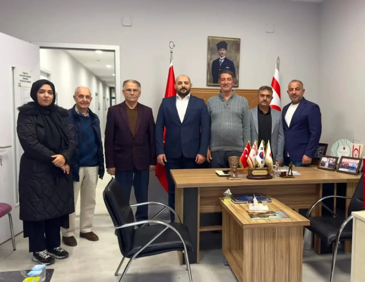 MHP Mudanya'da Muharip Gaziler Derneği'ni Ziyaret Etti MHP Mudanya'da Muharip Gaziler Derneği'ni Ziyaret Etti