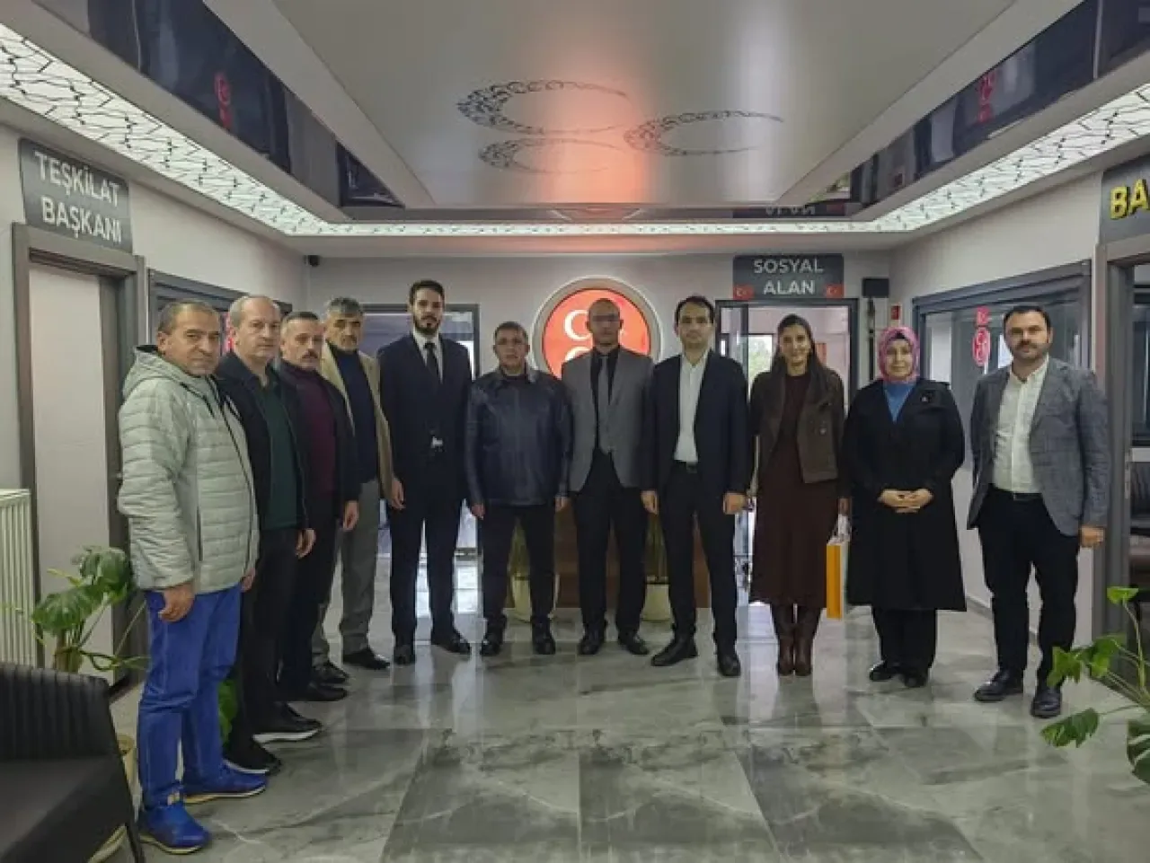 AK Parti Arnavutköy'den Avukat Ziyareti: Hukukun Üstünlüğü Vurgusu AK Parti Arnavutköy'den Avukat Ziyareti: Hukukun Üstünlüğü Vurgusu
