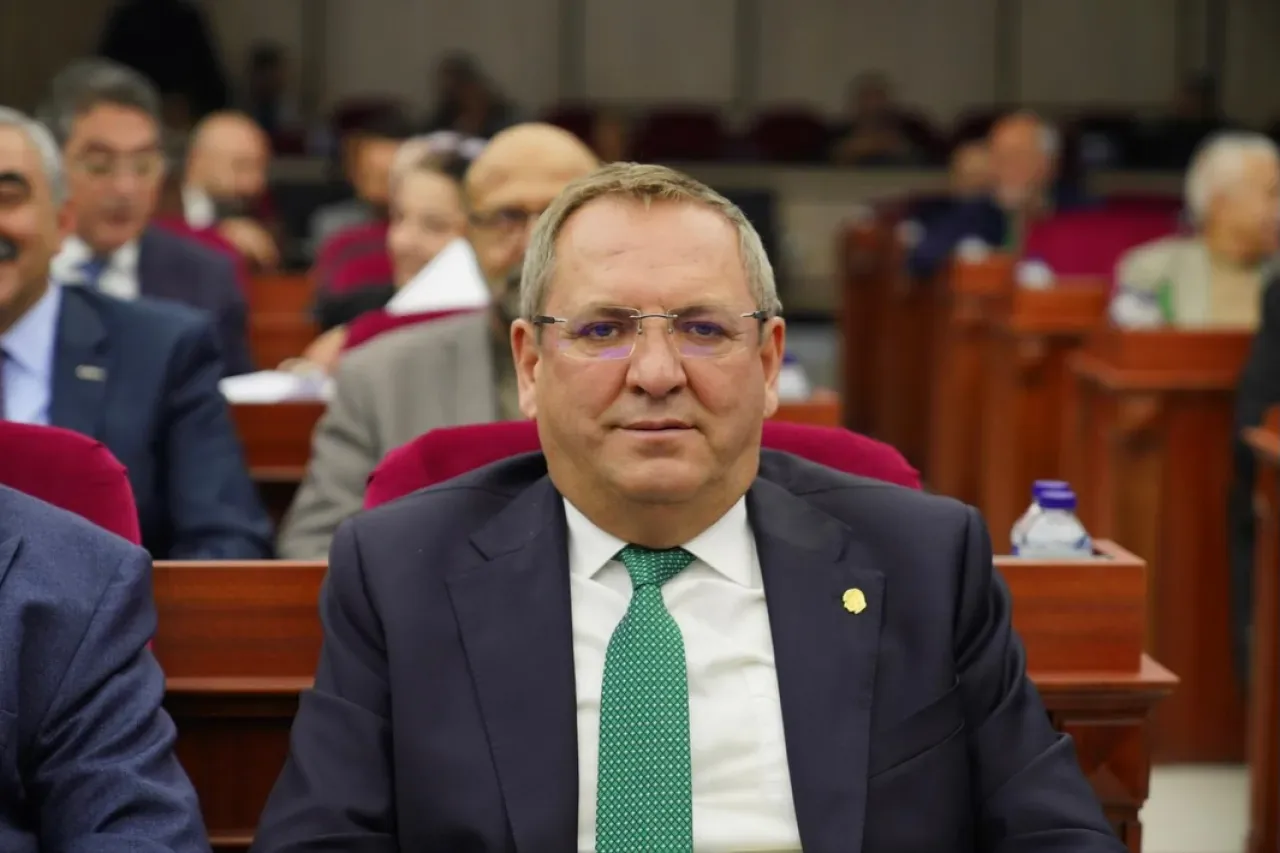 Ayvalık Belediyesi, Balıkesir Büyükşehir Meclisi Toplantısına Katıldı Ayvalık Belediyesi, Balıkesir Büyükşehir Meclisi Toplantısına Katıldı