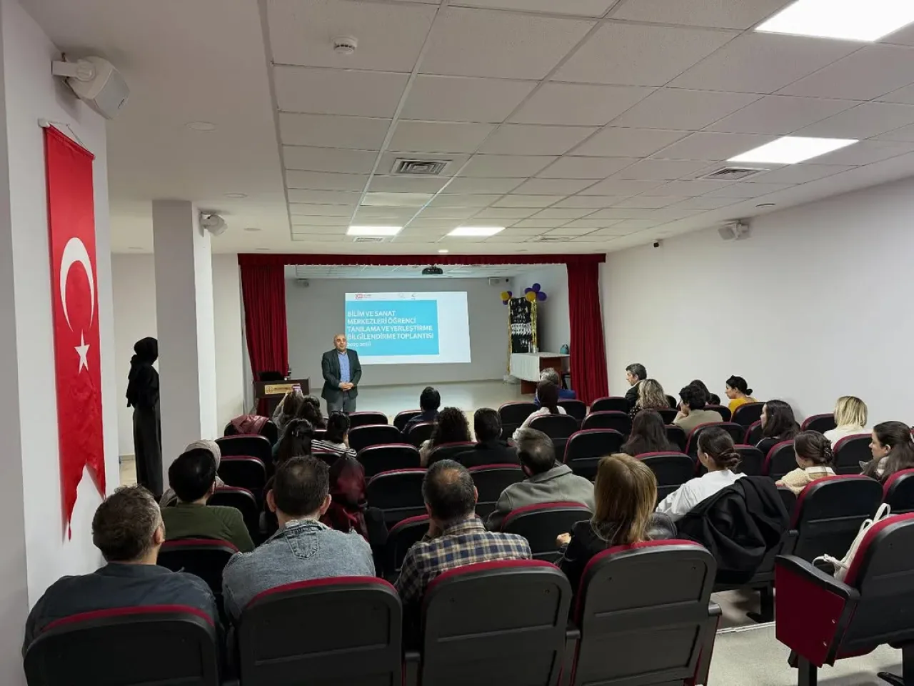 Avcılar'da 2025-2026 BİLSEM Öğrenci Tanılama Toplantısı Yapıldı Avcılar'da 2025-2026 BİLSEM Öğrenci Tanılama Toplantısı Yapıldı