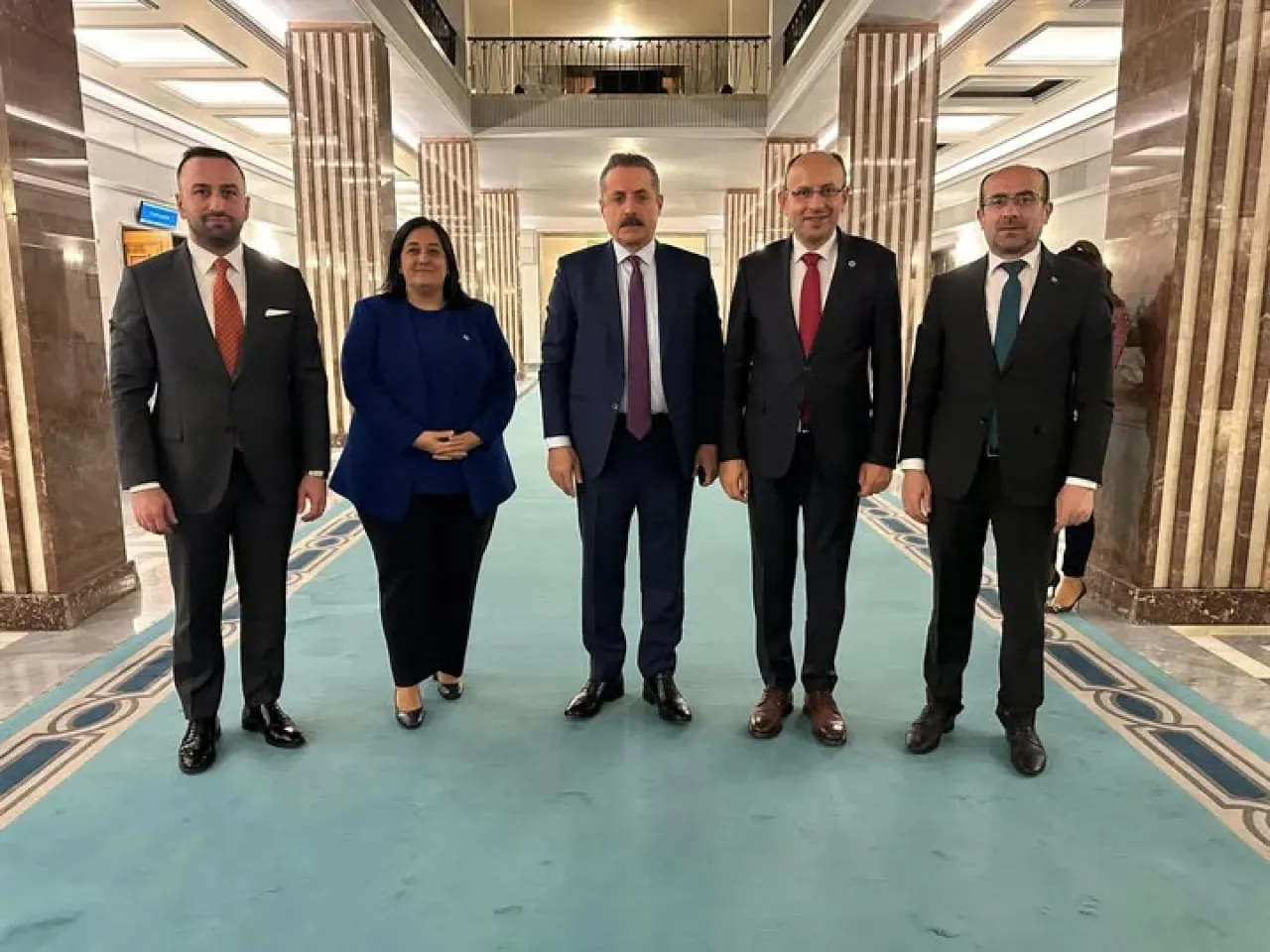 AK Partili Emel Gözükara Durmaz'dan Nazik Ziyaret İçin Teşekkür AK Partili Emel Gözükara Durmaz'dan Nazik Ziyaret İçin Teşekkür
