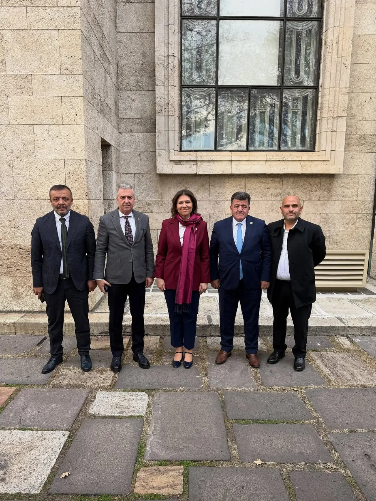 AK Parti İstanbul Milletvekili Seda Gören Bölük, Büyükçekmece Belediye Başkan Adayı ve MHP'li İsimleri Mecliste Ağırladı AK Parti İstanbul Milletvekili Seda Gören Bölük, Büyükçekmece Belediye Başkan Adayı ve MHP'li İsimleri Mecliste Ağırladı
