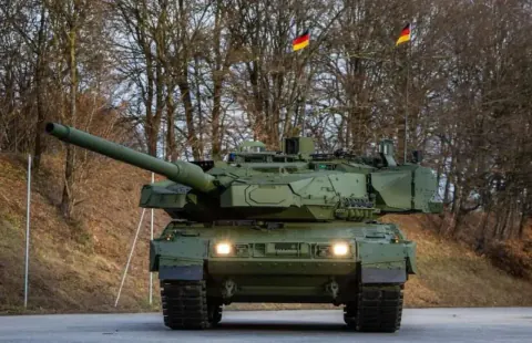 Almanya 30 Yıl Sonra İlk Kez Yeni Tank Üretimine Başlıyor: 123 Adet Leopard 2A8 Siparişi