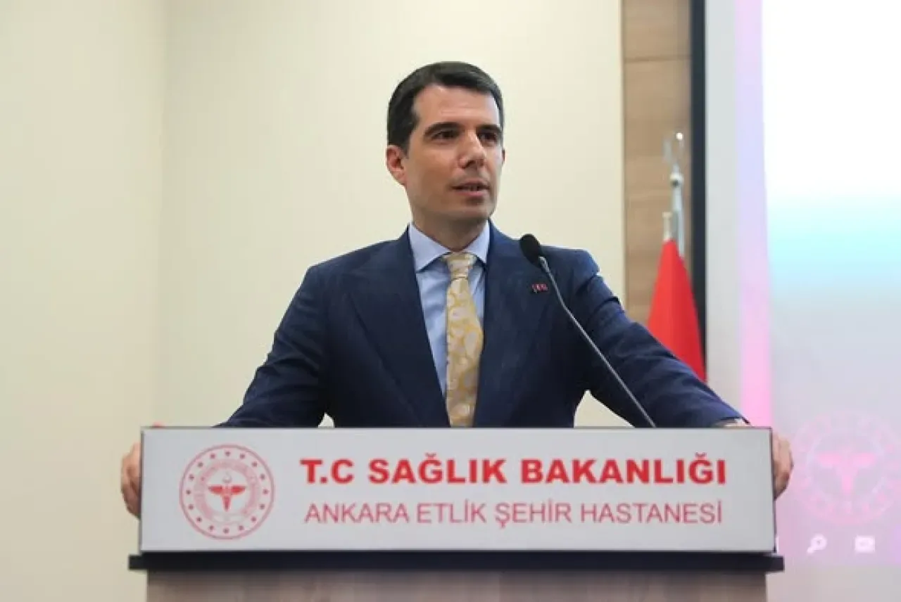 Ankara'da Hemovijilans Eğitimi ile Kan Transfüzyon Güvenliği Artırılıyor Ankara'da Hemovijilans Eğitimi ile Kan Transfüzyon Güvenliği Artırılıyor