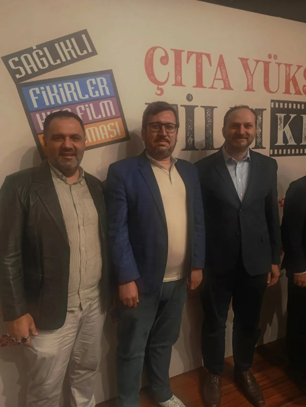 Yeşilay'ın 9. Sağlıklı Fikirler Kısa Film Yarışması Ödül Töreni Gerçekleşti Yeşilay'ın 9. Sağlıklı Fikirler Kısa Film Yarışması Ödül Töreni Gerçekleşti