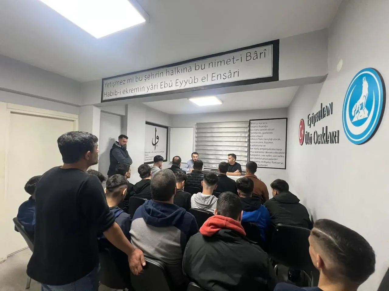 Yeşilay Eyüpsultan, Gençlerde Tütün Bağımlılığıyla Mücadele İçin Eğitim Düzenledi Yeşilay Eyüpsultan, Gençlerde Tütün Bağımlılığıyla Mücadele İçin Eğitim Düzenledi