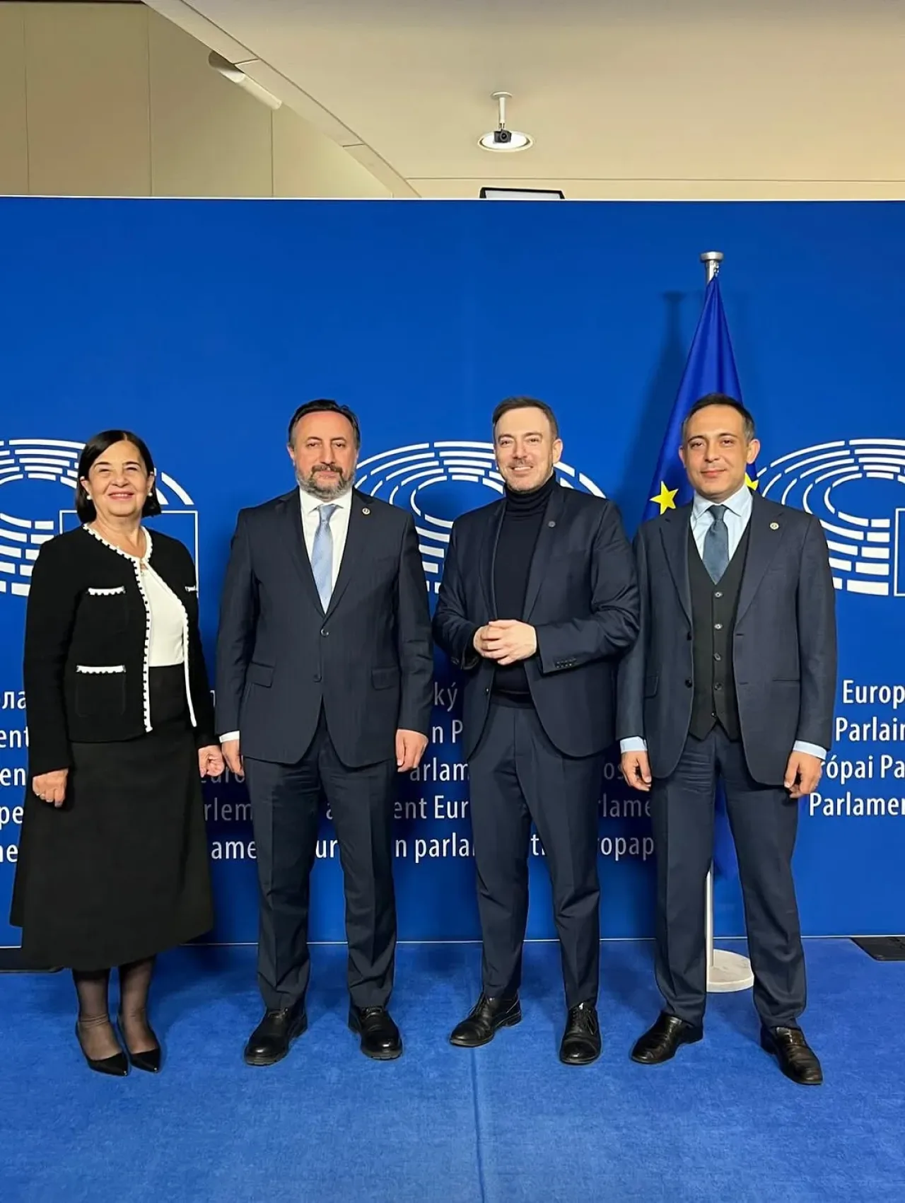 TBMM ve Avrupa Parlamentosu Heyetleri Brüksel'de Bir Araya Geldi TBMM ve Avrupa Parlamentosu Heyetleri Brüksel'de Bir Araya Geldi