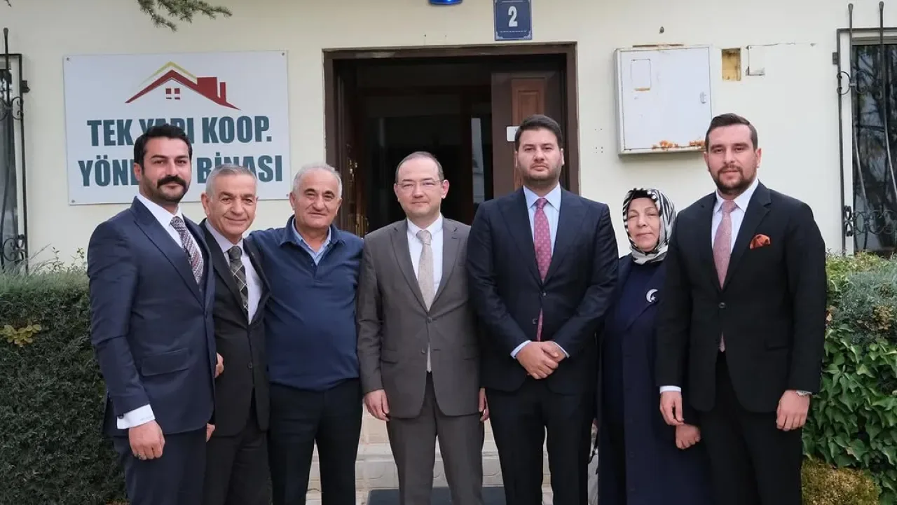 MHP Gölbaşı İlçe Teşkilatı, TEK Yapı Kooperatifi'ni Ziyaret Etti MHP Gölbaşı İlçe Teşkilatı, TEK Yapı Kooperatifi'ni Ziyaret Etti