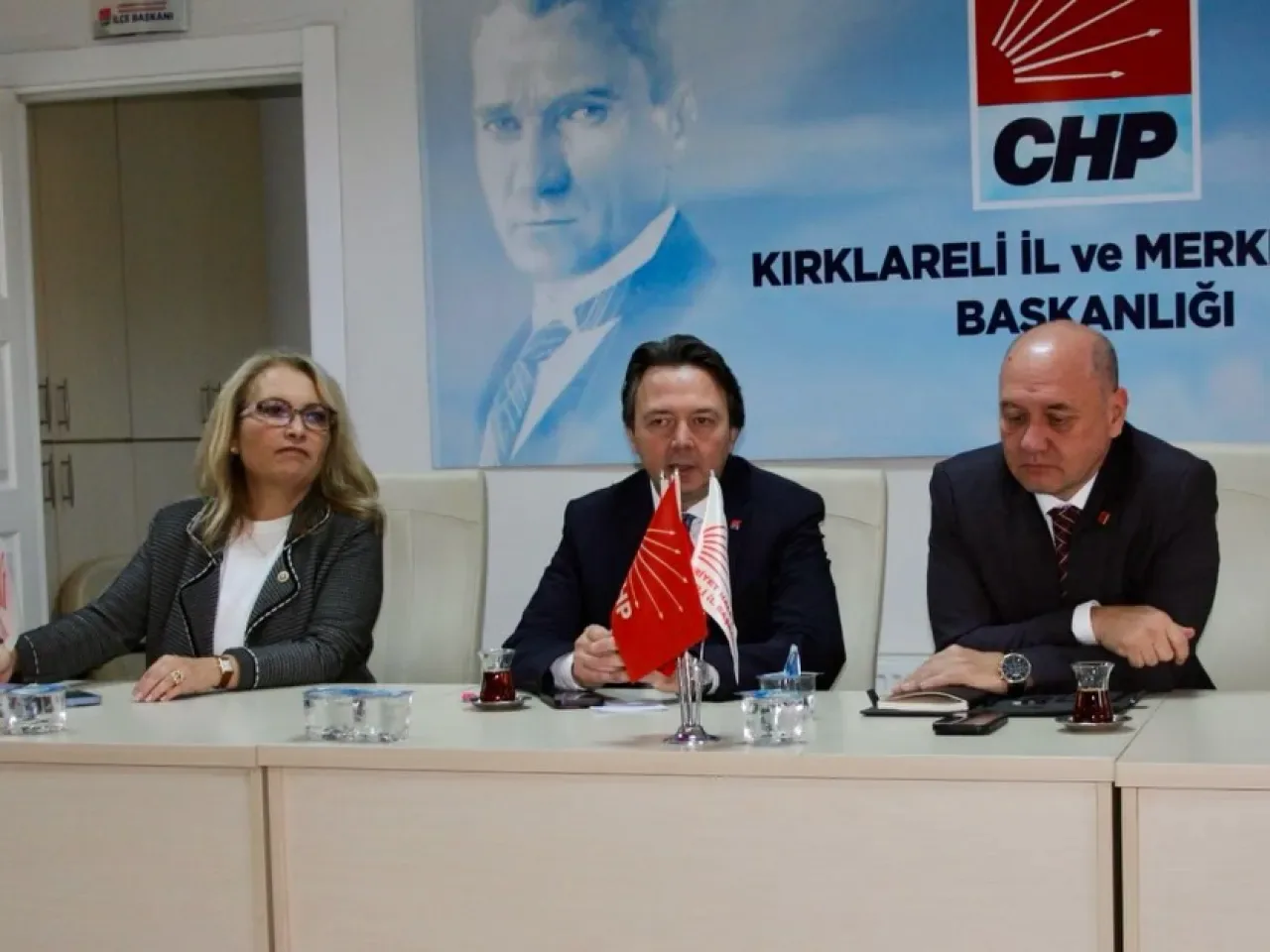 CHP Heyeti Kırklareli'nde Belediye Ziyaretlerini Tamamladı CHP Heyeti Kırklareli'nde Belediye Ziyaretlerini Tamamladı
